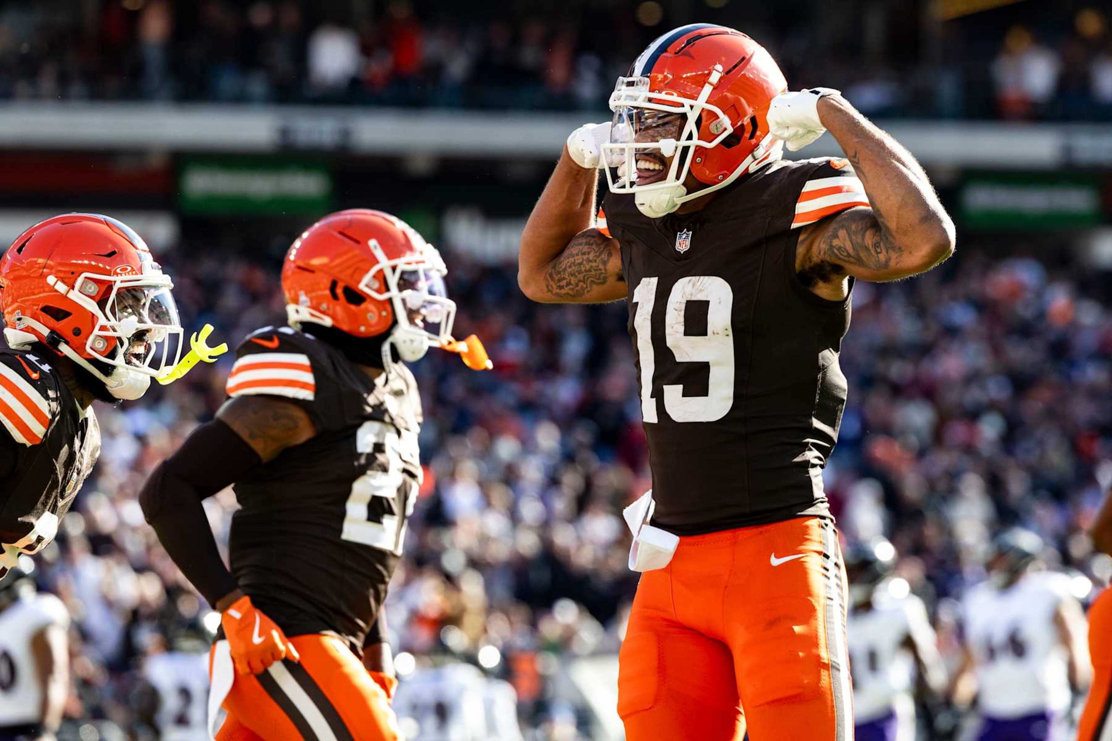 CLEVELAND, OHIO - OCTOBER 27: Cedric Tillman #19 of the Cleveland Browns celebrates after scoring a touchdown in the third quarter of the game against the Baltimore Ravens at Huntington Bank Field on October 27, 2024 in Cleveland, Ohio. The Browns beat the Ravens 29-24. (Photo by Lauren Leigh Bacho/Getty Images)