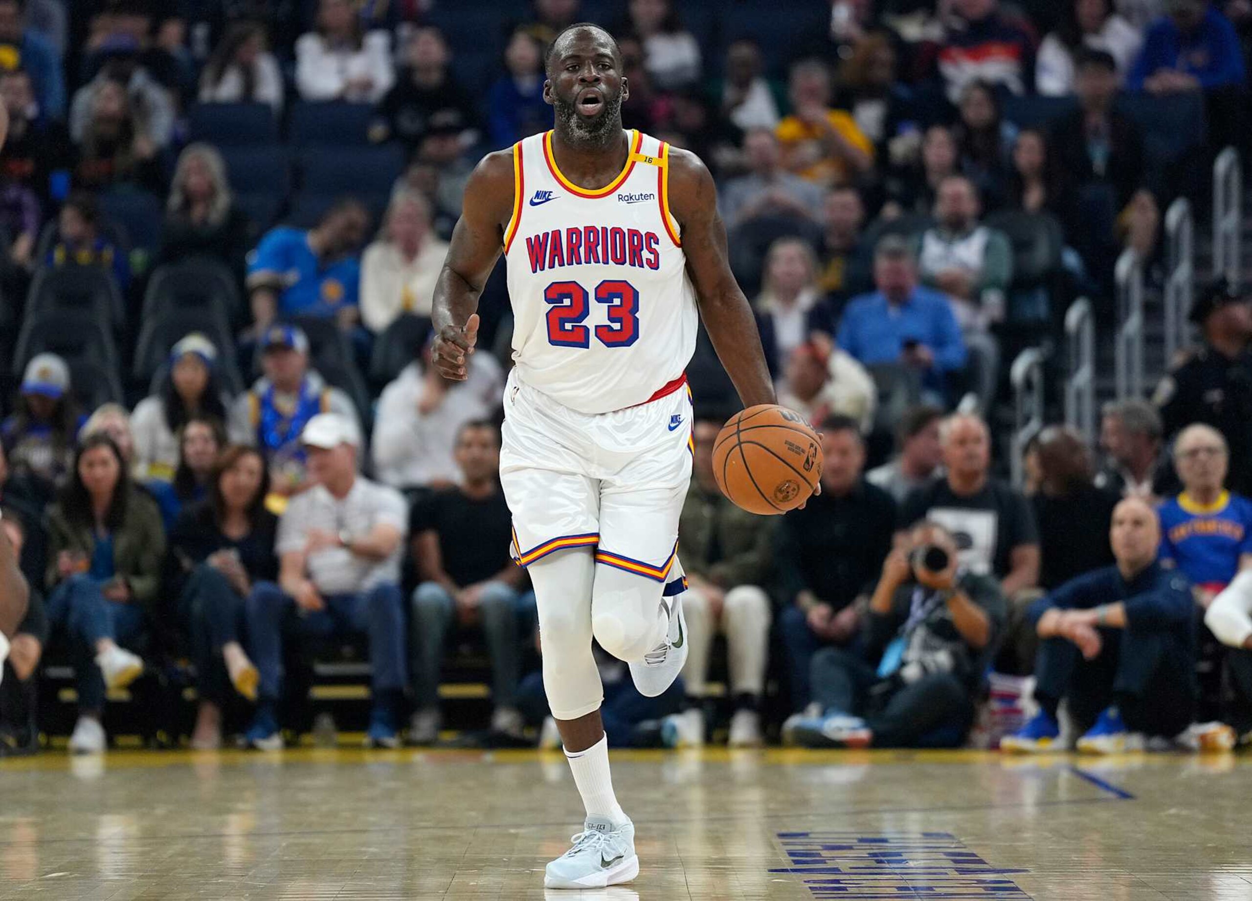 SAN FRANCISCO, CALIFORNIA - OCTOBER 29: Draymond Green #23 of the Golden State Warriors dribbles the ball up court against the New Orleans Pelicans during the first quarter at Chase Center on October 29, 2024 in San Francisco, California. NOTE TO USER: User expressly acknowledges and agrees that, by downloading and or using this photograph, User is consenting to the terms and conditions of the Getty Images License Agreement. (Photo by Thearon W. Henderson/Getty Images)