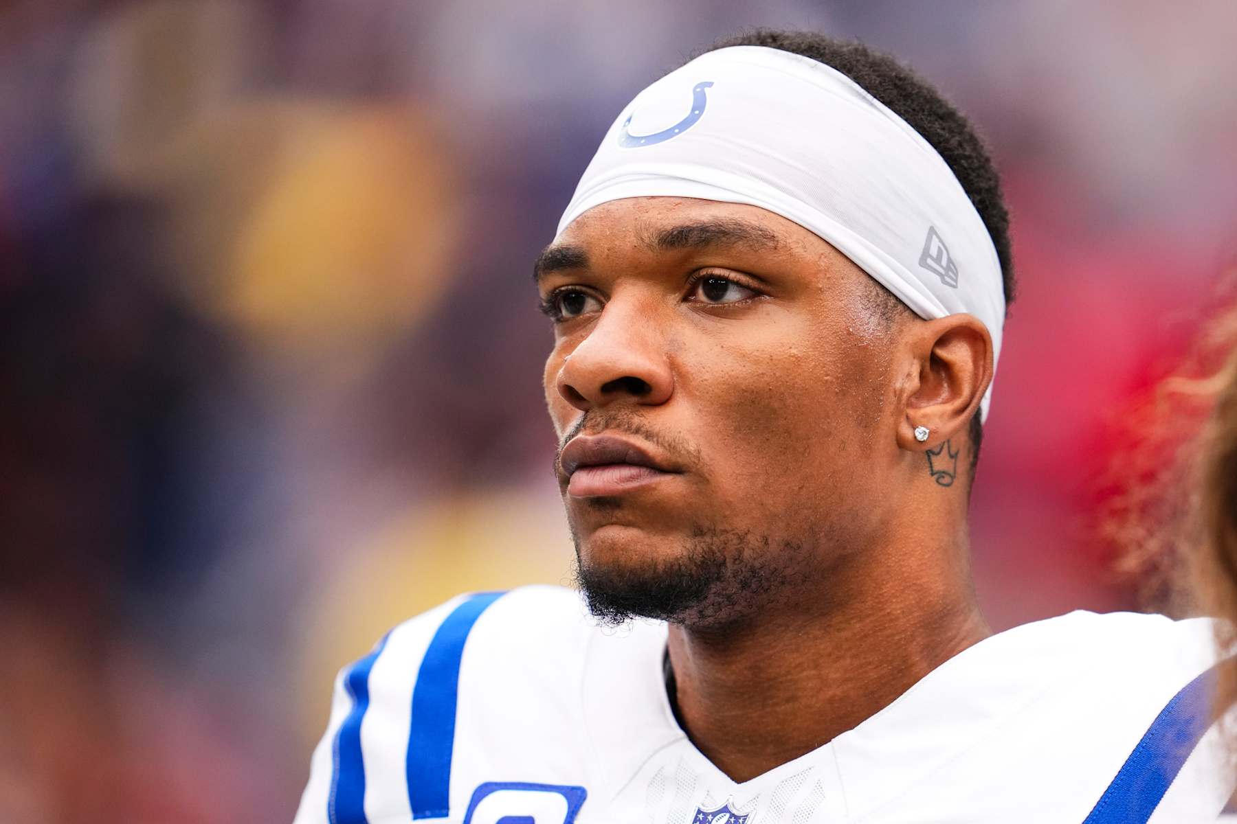 HOUSTON, TX - OCTOBER 27: Anthony Richardson #5 of the Indianapolis Colts looks on from the sideline prior to an NFL football game against the Houston Texans at NRG Stadium on October 27, 2024 in Houston, Texas. (Photo by Cooper Neill/Getty Images)
