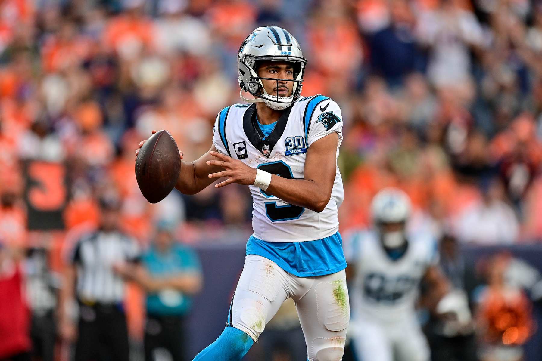 DENVER, CO - OCTOBER 27: Carolina Panthers quarterback Bryce Young (9) passes against the Denver Broncos in the fourth quarter during a game between the Carolina Panthers and the Denver Broncos at Empower Field at Mile High on October 27, 2024 in Denver, Colorado. (Photo by Dustin Bradford/Icon Sportswire via Getty Images)