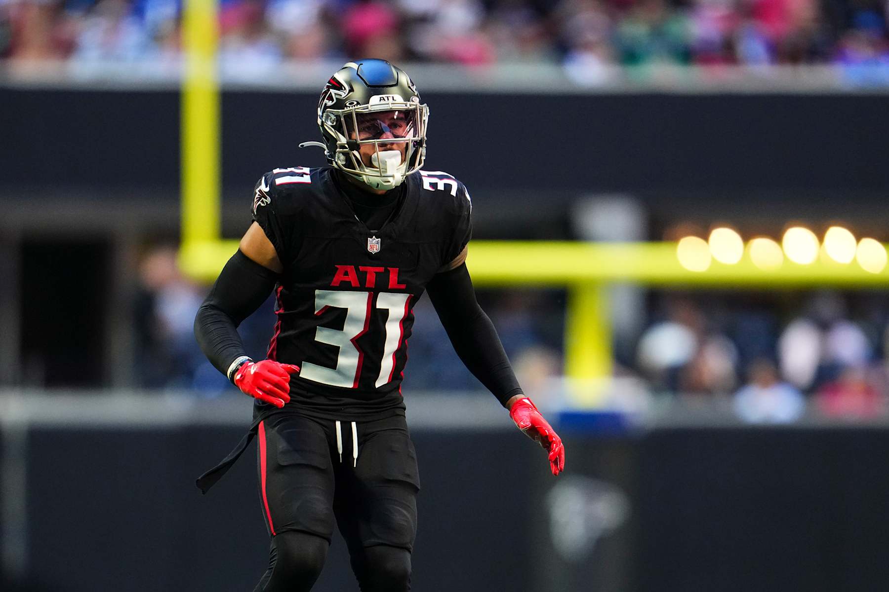 ATLANTA, GA - OCTOBER 20: Justin Simmons #31 of the Atlanta Falcons defends in coverage during an NFL football game against the Seattle Seahawks at Mercedes-Benz Stadium on October 20, 2024 in Atlanta, Georgia. (Photo by Cooper Neill/Getty Images)