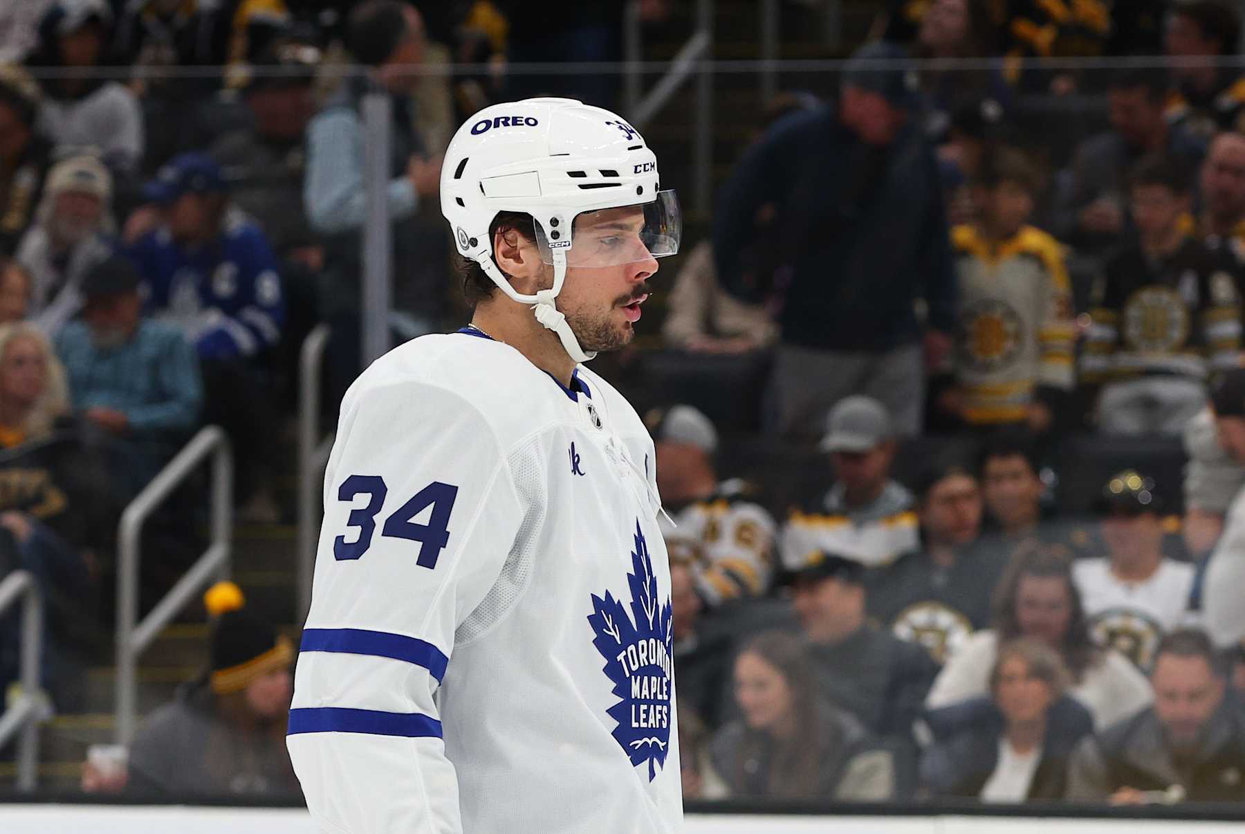 BOSTON, MA - OCTOBER 26: Toronto Maple Leafs center Auston Matthews (34) during a NHL game between Toronto Maple Leafs and Boston Bruins on October 26, 2024, at TD Garden in Boston, MA. (Photo by M. Anthony Nesmith/Icon Sportswire via Getty Images)