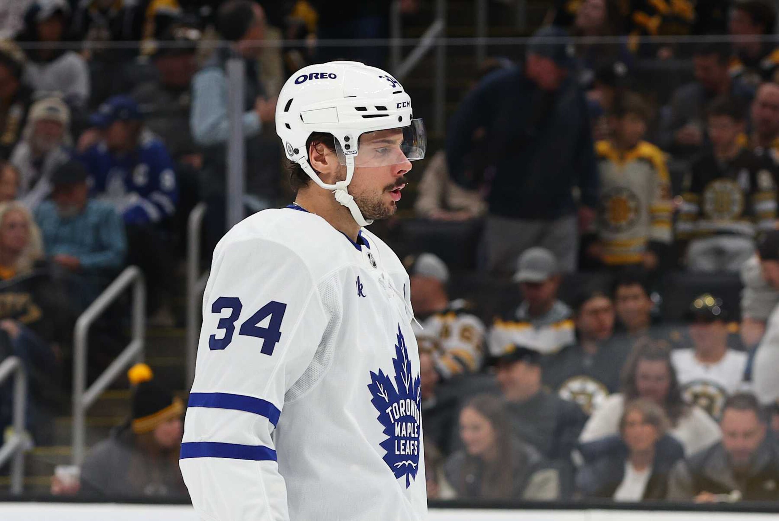 BOSTON, MA - OCTOBER 26: Toronto Maple Leafs center Auston Matthews (34) during a NHL game between Toronto Maple Leafs and Boston Bruins on October 26, 2024, at TD Garden in Boston, MA. (Photo by M. Anthony Nesmith/Icon Sportswire via Getty Images) BOSTON, MA - OCTOBER 26: Toronto Maple Leafs center Auston Matthews (34) during a NHL game between Toronto Maple Leafs and Boston Bruins on October 26, 2024, at TD Garden in Boston, MA. (Photo by M. Anthony Nesmith/Icon Sportswire via Getty Images)