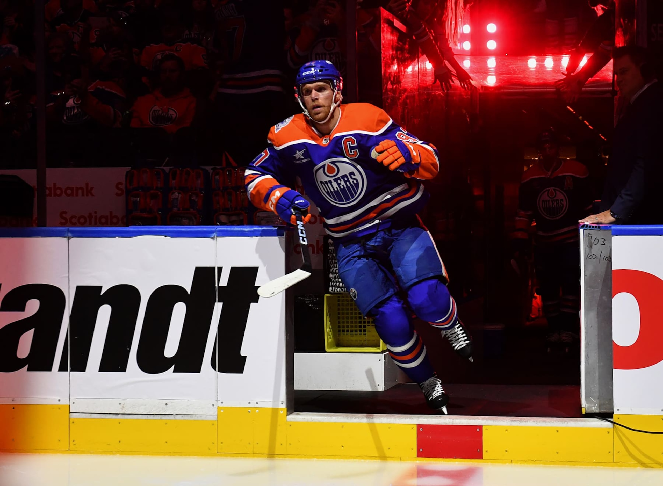 EDMONTON, CANADA - OCTOBER 25: Connor McDavid #97 of the Edmonton Oilers steps onto the ice prior to the game against the Pittsburgh Penguins at Rogers Place on October 25, 2024, in Edmonton, Alberta, Canada. (Photo by Andy Devlin/NHLI via Getty Images) EDMONTON, CANADA - OCTOBER 25: Connor McDavid #97 of the Edmonton Oilers steps onto the ice prior to the game against the Pittsburgh Penguins at Rogers Place on October 25, 2024, in Edmonton, Alberta, Canada. (Photo by Andy Devlin/NHLI via Getty Images)
