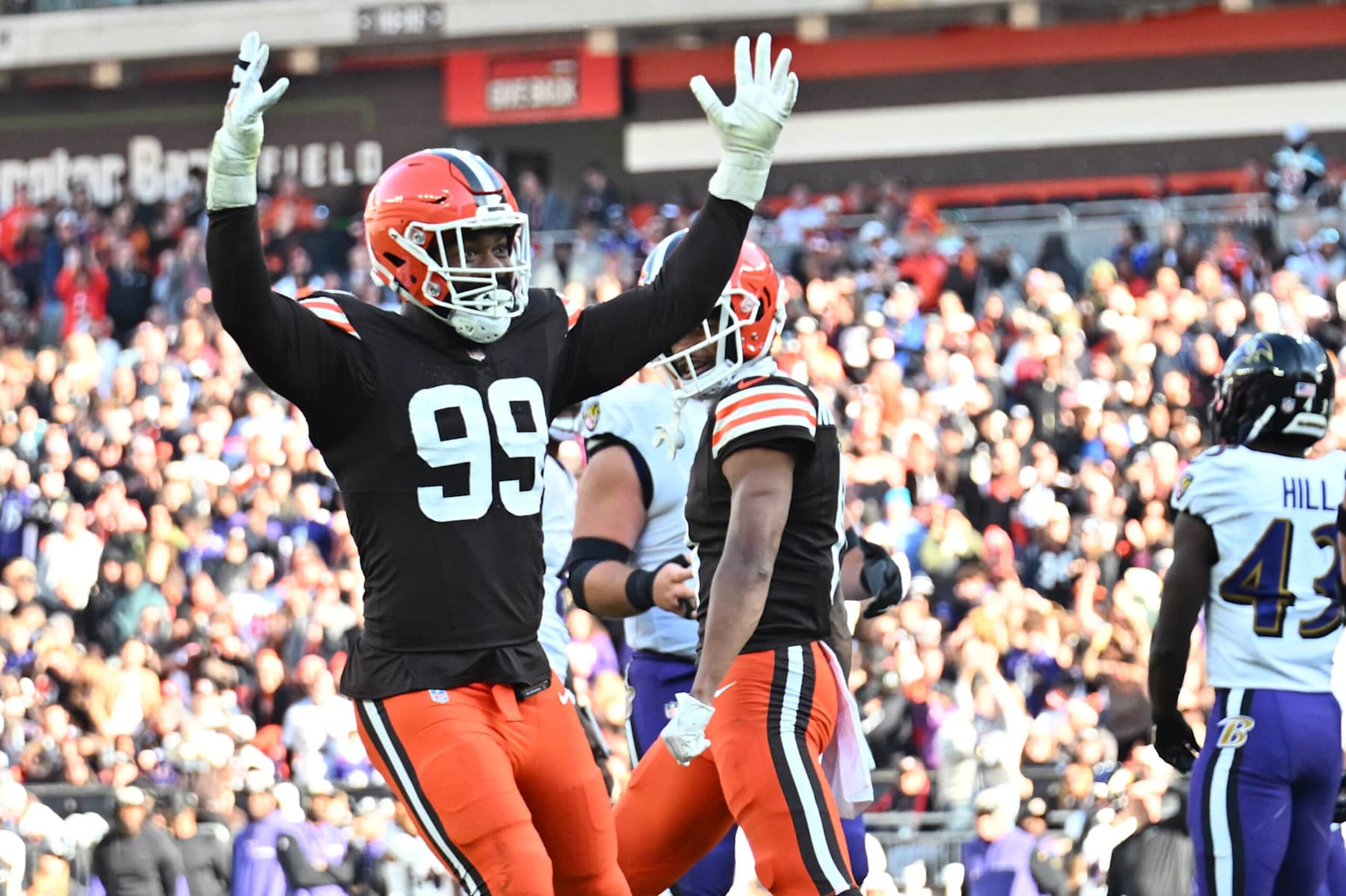 CLEVELAND, OHIO - OCTOBER 27: Za'Darius Smith #99 of the Cleveland Browns celebrates after a sack in the fourth quarter of a game against the Baltimore Ravens at Huntington Bank Field on October 27, 2024 in Cleveland, Ohio. (Photo by Jason Miller/Getty Images)
