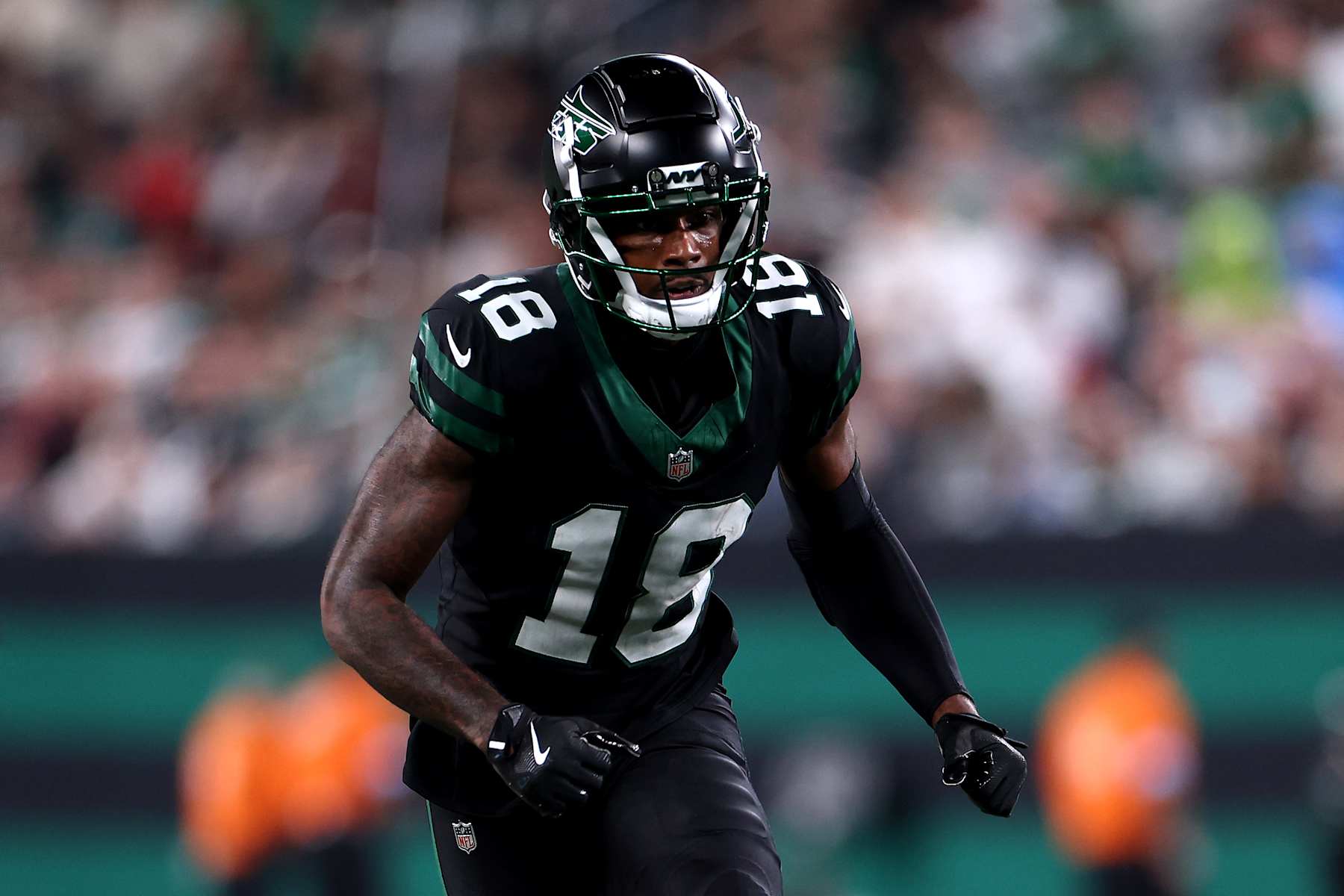 EAST RUTHERFORD, NEW JERSEY - OCTOBER 31: Mike Williams #18 of the New York Jets in action against the Houston Texans at MetLife Stadium on October 31, 2024 in East Rutherford, New Jersey. (Photo by Luke Hales/Getty Images)