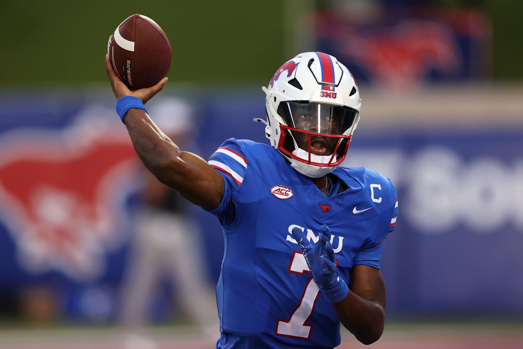 DALLAS, TEXAS - NOVEMBER 02: Kevin Jennings #7 of the Southern Methodist Mustangs warms up before a game against the Pittsburgh Panthers at Gerald J. Ford Stadium on November 02, 2024 in Dallas, Texas. (Photo by Sam Hodde/Getty Images)