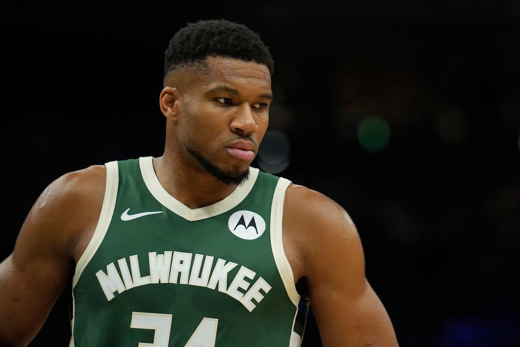 MILWAUKEE, WISCONSIN - NOVEMBER 02: Giannis Antetokounmpo #34 of the Milwaukee Bucks reacts against the Cleveland Cavaliers during the first quarter of a game at Fiserv Forum on November 02, 2024 in Milwaukee, Wisconsin. NOTE TO USER: User expressly acknowledges and agrees that, by downloading and or using this photograph, User is consenting to the terms and conditions of the Getty Images License Agreement. (Photo by Patrick McDermott/Getty Images)