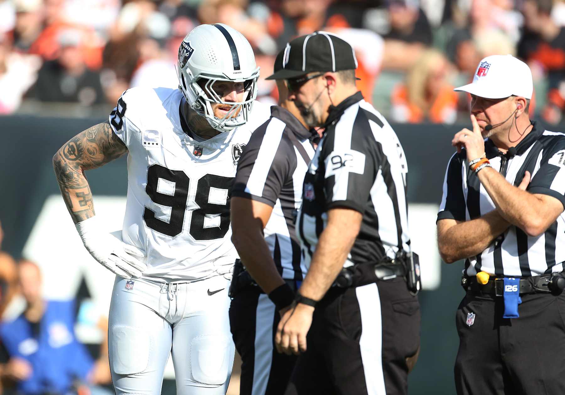 CINCINNATI, OH - NOVEMBER 03 - Las Vegas Raiders defensive end Maxx Crosby (98) discusses a call with officials in a game between the Las Vegas Raiders and the Cincinnati Bengals at Paycor Stadium on Sunday, November 3, 2024. (Photo by Jeff Moreland/Icon Sportswire via Getty Images) CINCINNATI, OH - NOVEMBER 03 - Las Vegas Raiders defensive end Maxx Crosby (98) discusses a call with officials in a game between the Las Vegas Raiders and the Cincinnati Bengals at Paycor Stadium on Sunday, November 3, 2024. (Photo by Jeff Moreland/Icon Sportswire via Getty Images)