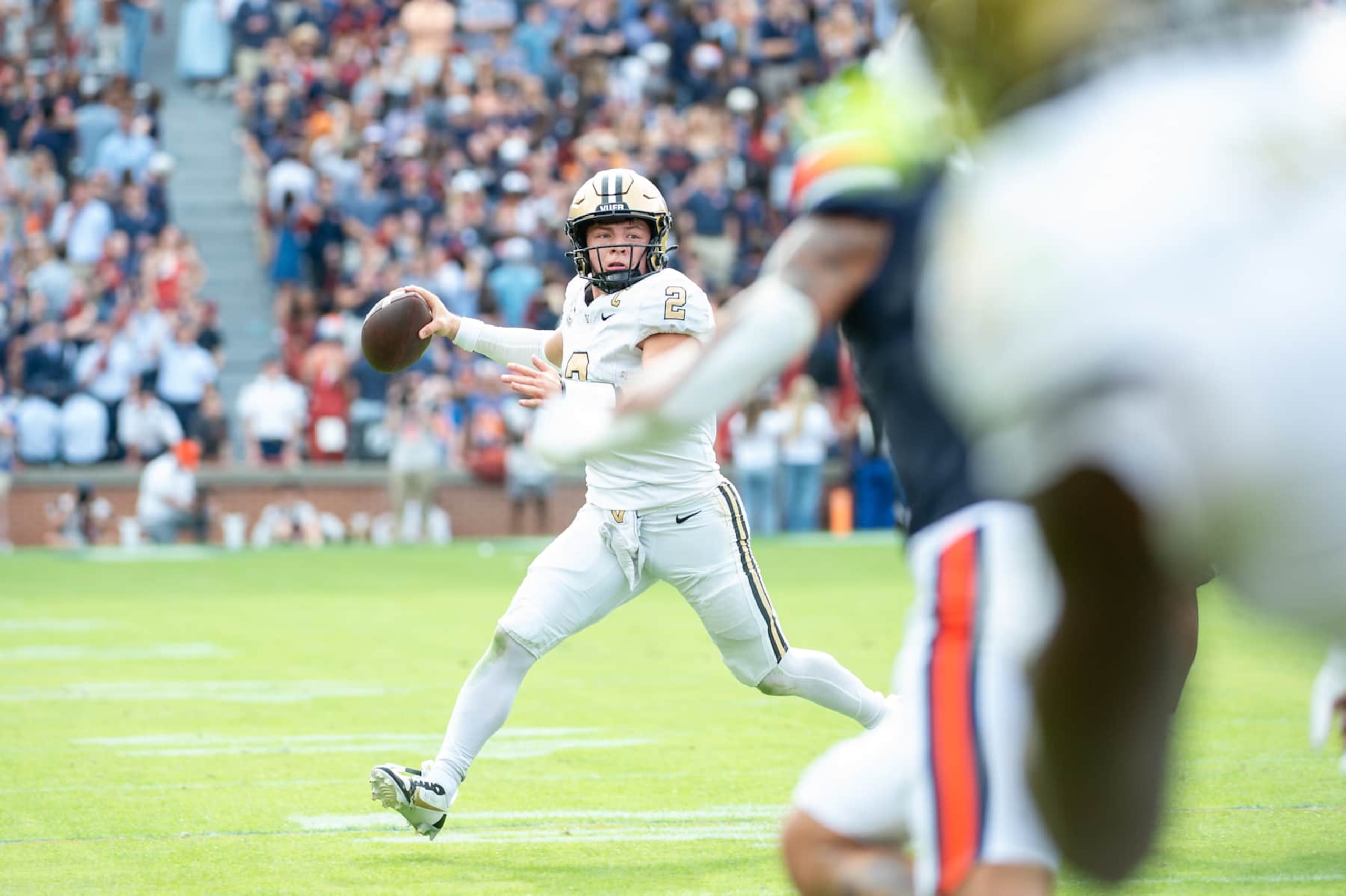 AUBURN, ALABAMA - NOVEMBER 02: Quarterback Diego Pavia #2 of the Vanderbilt Commodores looks to throw a pass during the second half of their game against the Auburn Tigers at Jordan-Hare Stadium on November 02, 2024 in Auburn, Alabama. (Photo by Michael Chang/Getty Images)