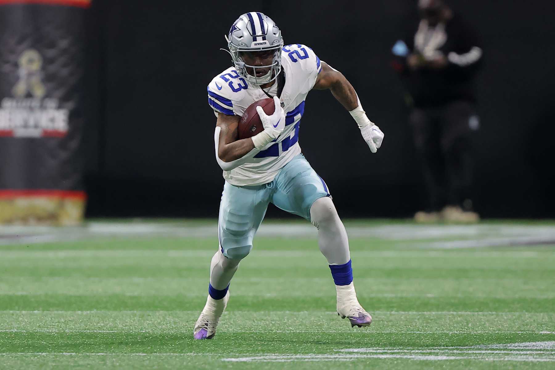 ATLANTA, GA - NOVEMBER 03: Dallas Cowboys running back Rico Dowdle #23 during the Sunday afternoon NFL game between the Atlanta Falcons and the Dallas Cowboys on November 3, 2024 at the Mercedes-Benz Stadium in Atlanta, Georgia. (Photo by David J. Griffin/Icon Sportswire via Getty Images) ATLANTA, GA - NOVEMBER 03: Dallas Cowboys running back Rico Dowdle #23 during the Sunday afternoon NFL game between the Atlanta Falcons and the Dallas Cowboys on November 3, 2024 at the Mercedes-Benz Stadium in Atlanta, Georgia. (Photo by David J. Griffin/Icon Sportswire via Getty Images)