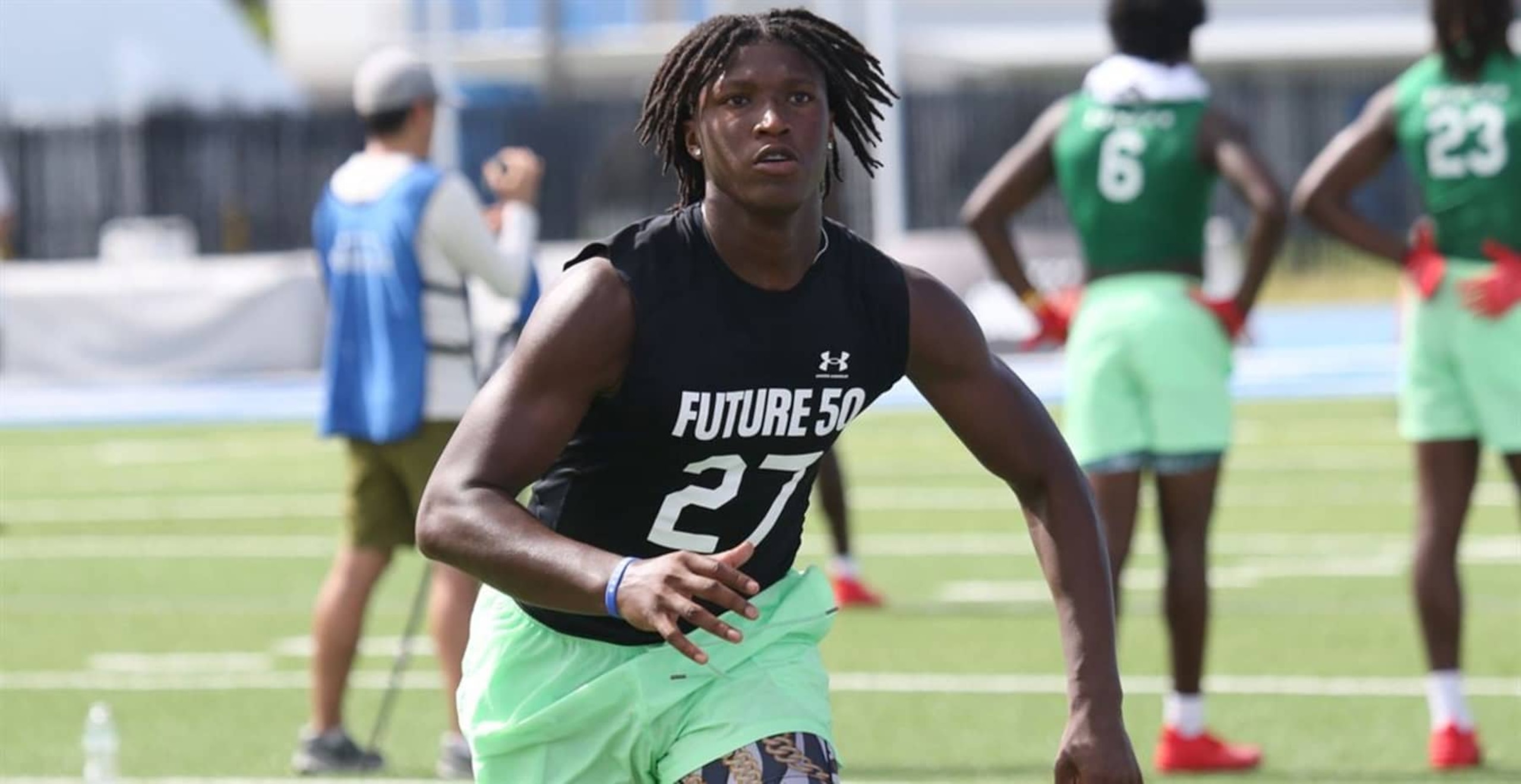 Shane Beamer's defense is strong this year, and it will continue to get better with pledges like cornerback J'Zavien Currence.