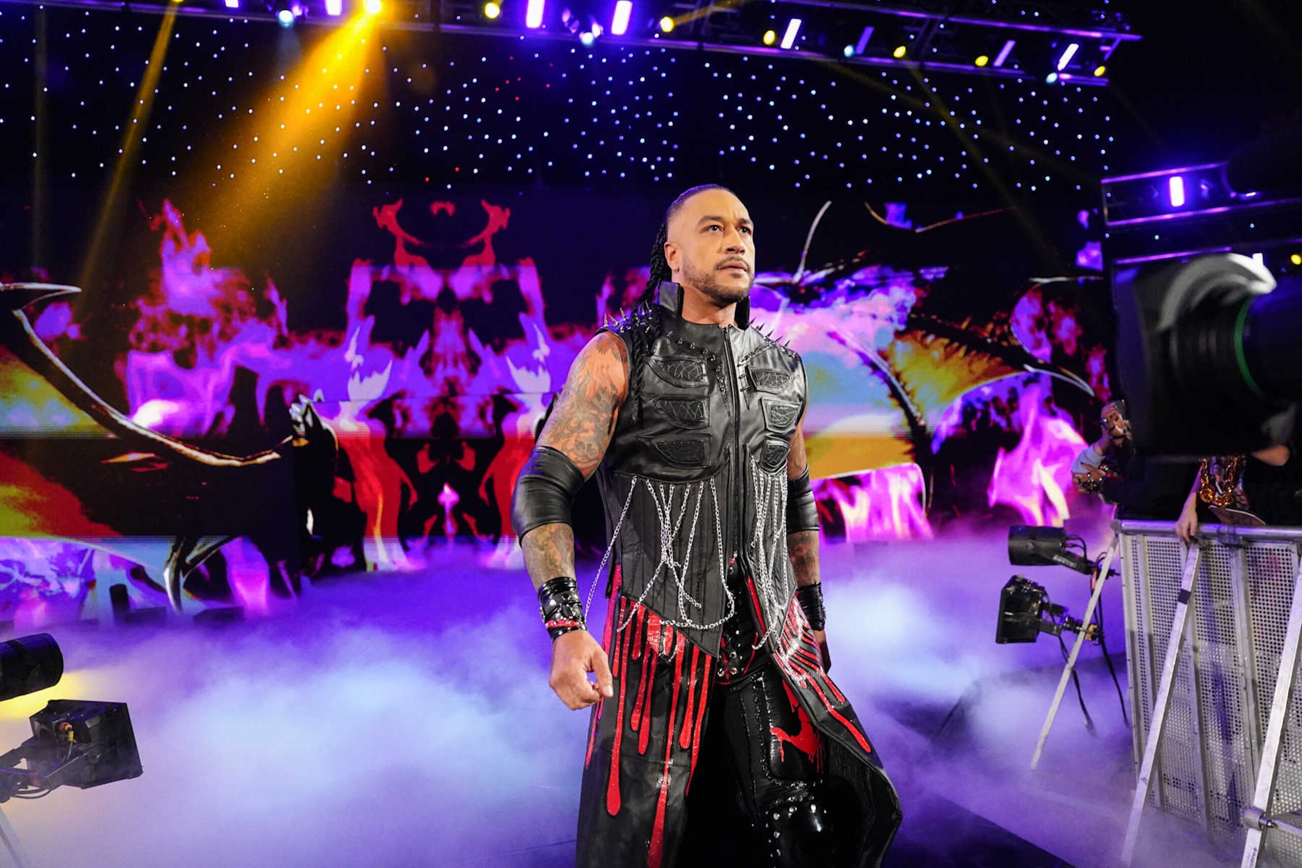 HERSHEY, PENNSYLVANIA - OCTOBER 28: Damian Priest makes his way to the ring during Monday Night RAW at Giant Center on October 28, 2024 in Hershey, Pennsylvania. (Photo by WWE/Getty Images) HERSHEY, PENNSYLVANIA - OCTOBER 28: Damian Priest makes his way to the ring during Monday Night RAW at Giant Center on October 28, 2024 in Hershey, Pennsylvania. (Photo by WWE/Getty Images)