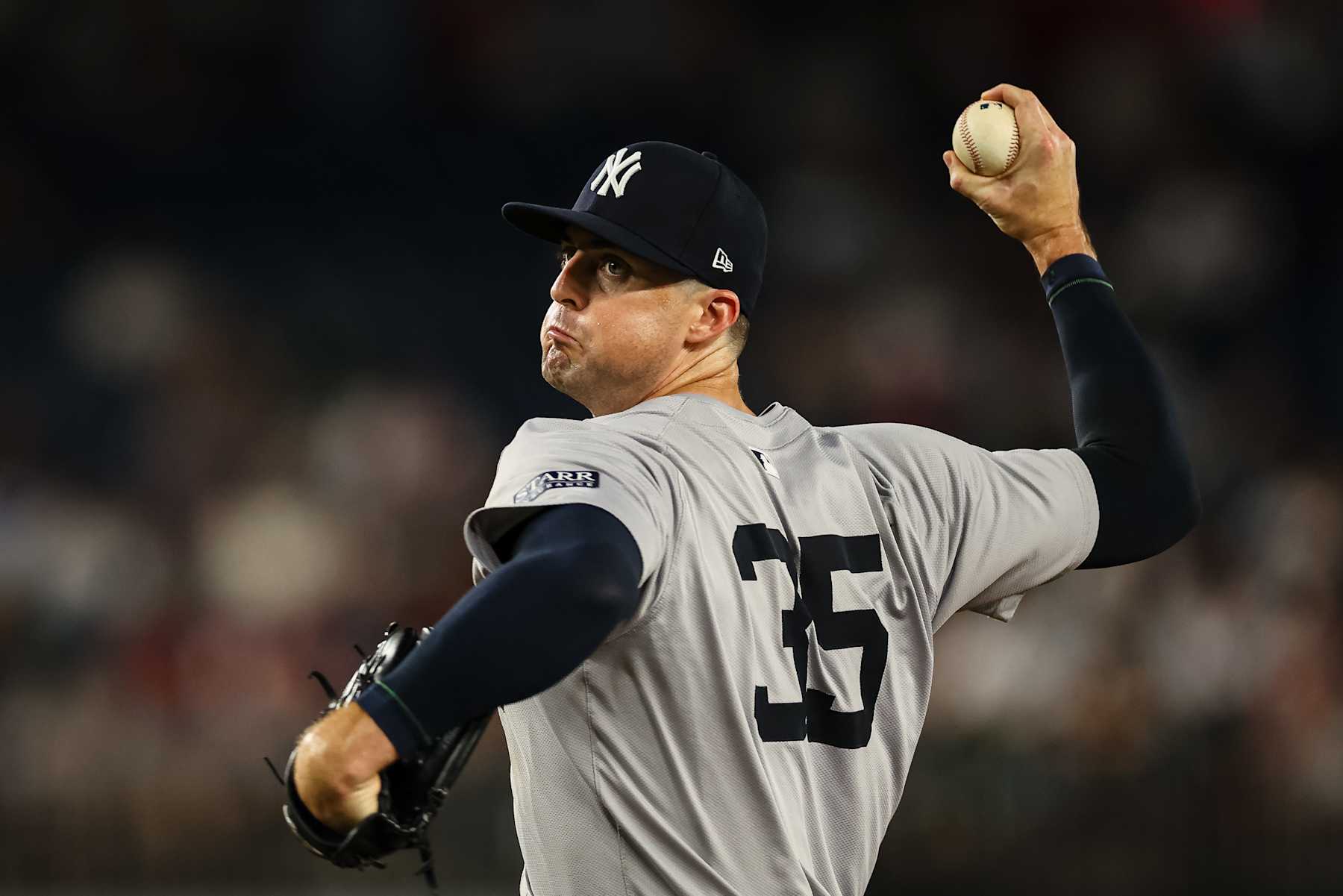 WASHINGTON, DC - AUGUST 26: Clay Holmes #35 of the New York Yankees pitches against the Washington Nationals during the ninth inning at Nationals Park on August 26, 2024 in Washington, DC. (Photo by Scott Taetsch/Getty Images)
