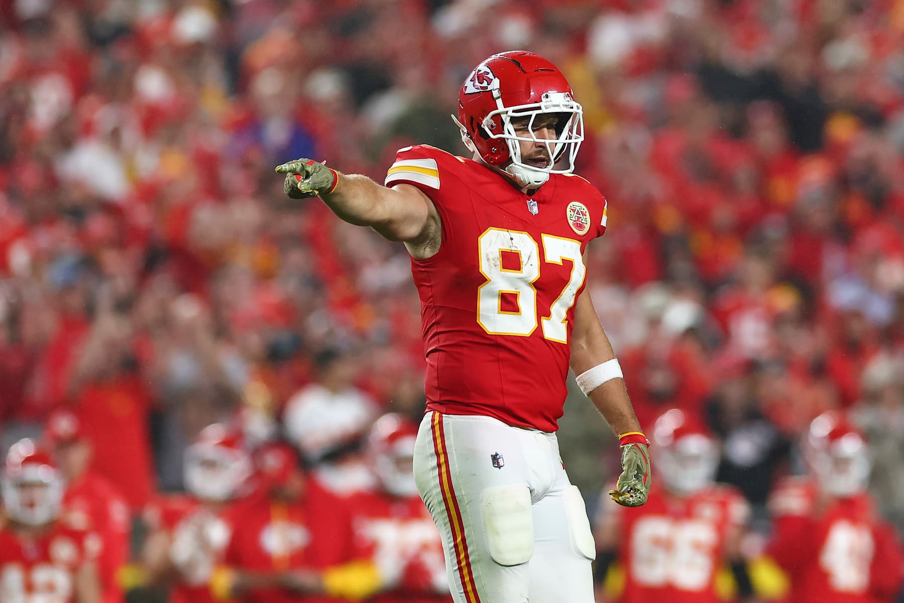 KANSAS CITY, MISSOURI - NOVEMBER 4: Travis Kelce #87 of the Kansas City Chiefs celebrates during the second half against the Tampa Bay Buccaneers at GEHA Field at Arrowhead Stadium on November 4, 2024 in Kansas City, Missouri. (Photo by Aaron M. Sprecher/Getty Images)