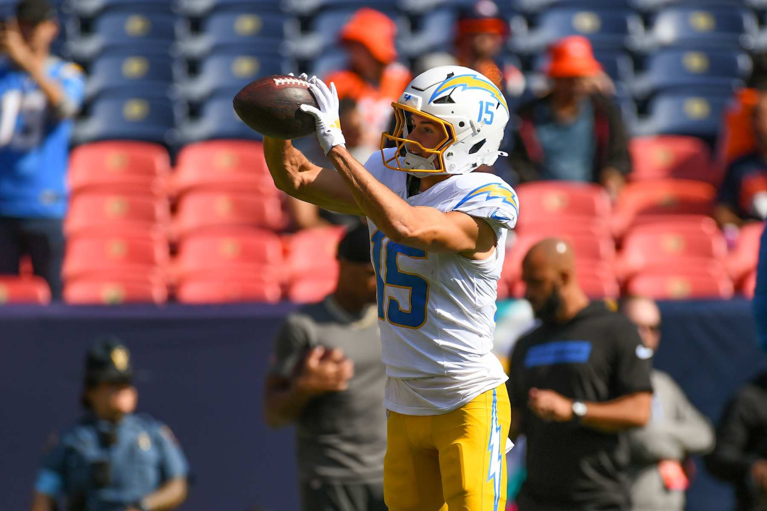 DENVER, CO - OCTOBER 13: Chargers wide receiver Ladd McConkey (15) pulls in a pass during a game between the Denver Broncos and the Los Angeles Chargers at Empower Field at Mile High in Denver, CO on October 13, 2024. (Photo by Kevin Langley/Icon Sportswire via Getty Images) DENVER, CO - OCTOBER 13: Chargers wide receiver Ladd McConkey (15) pulls in a pass during a game between the Denver Broncos and the Los Angeles Chargers at Empower Field at Mile High in Denver, CO on October 13, 2024. (Photo by Kevin Langley/Icon Sportswire via Getty Images)