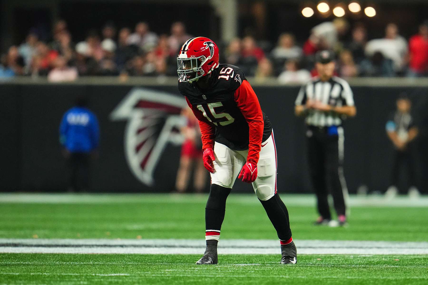 ATLANTA, GA - OCTOBER 03: Matthew Judon #15 of the Atlanta Falcons lines up before the snap during an NFL football game against the Tampa Bay Buccaneers at Mercedes-Benz Stadium on October 3, 2024 in Atlanta, Georgia. (Photo by Cooper Neill/Getty Images)
