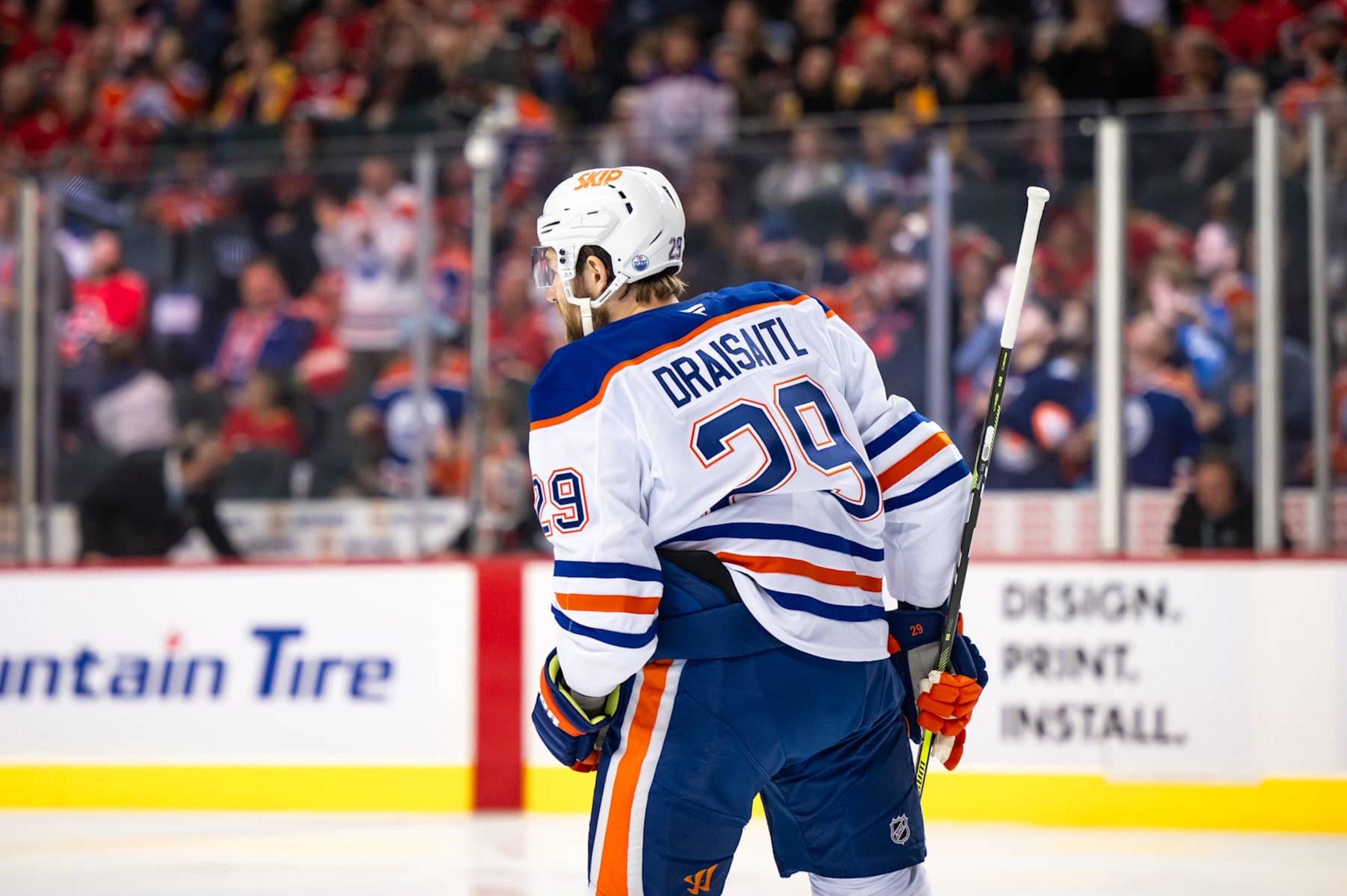 CALGARY, AB - NOVEMBER 03: Edmonton Oilers Center Leon Draisaitl (29) celebrates after scoring a goal during the first period of an NHL game between the Calgary Flames and the Edmonton Oilers on November 3, 2024, at the Scotiabank Saddledome in Calgary, AB. (Photo by Brett Holmes/Icon Sportswire via Getty Images) CALGARY, AB - NOVEMBER 03: Edmonton Oilers Center Leon Draisaitl (29) celebrates after scoring a goal during the first period of an NHL game between the Calgary Flames and the Edmonton Oilers on November 3, 2024, at the Scotiabank Saddledome in Calgary, AB. (Photo by Brett Holmes/Icon Sportswire via Getty Images)