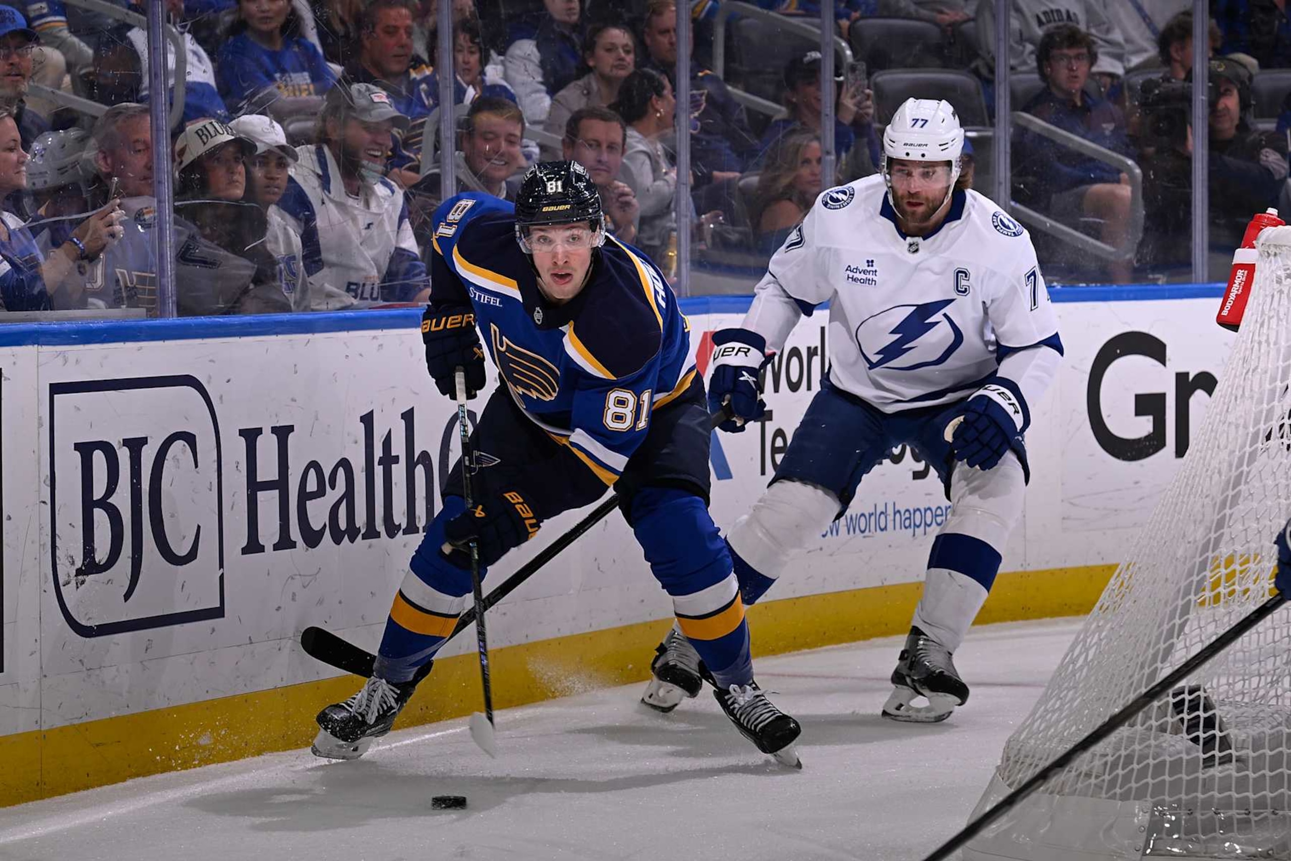 ST. LOUIS, MO - NOVEMBER 5: Victor Hedman #77 of the Tampa Bay Lightning pressures Dylan Holloway #81 of the St. Louis Blues on November 5, 2024 at the Enterprise Center in St. Louis, Missouri. (Photo by Joe Puetz/NHLI via Getty Images) ST. LOUIS, MO - NOVEMBER 5: Victor Hedman #77 of the Tampa Bay Lightning pressures Dylan Holloway #81 of the St. Louis Blues on November 5, 2024 at the Enterprise Center in St. Louis, Missouri. (Photo by Joe Puetz/NHLI via Getty Images)