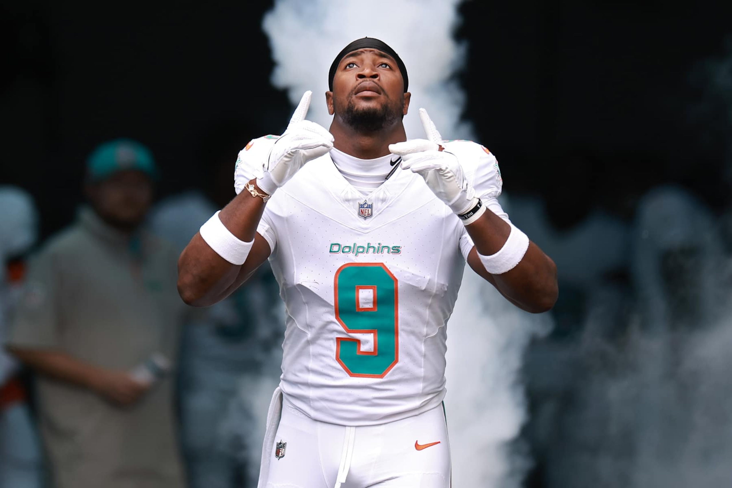 Dolphins TE Jonnu Smith Dolphins TE Jonnu Smith