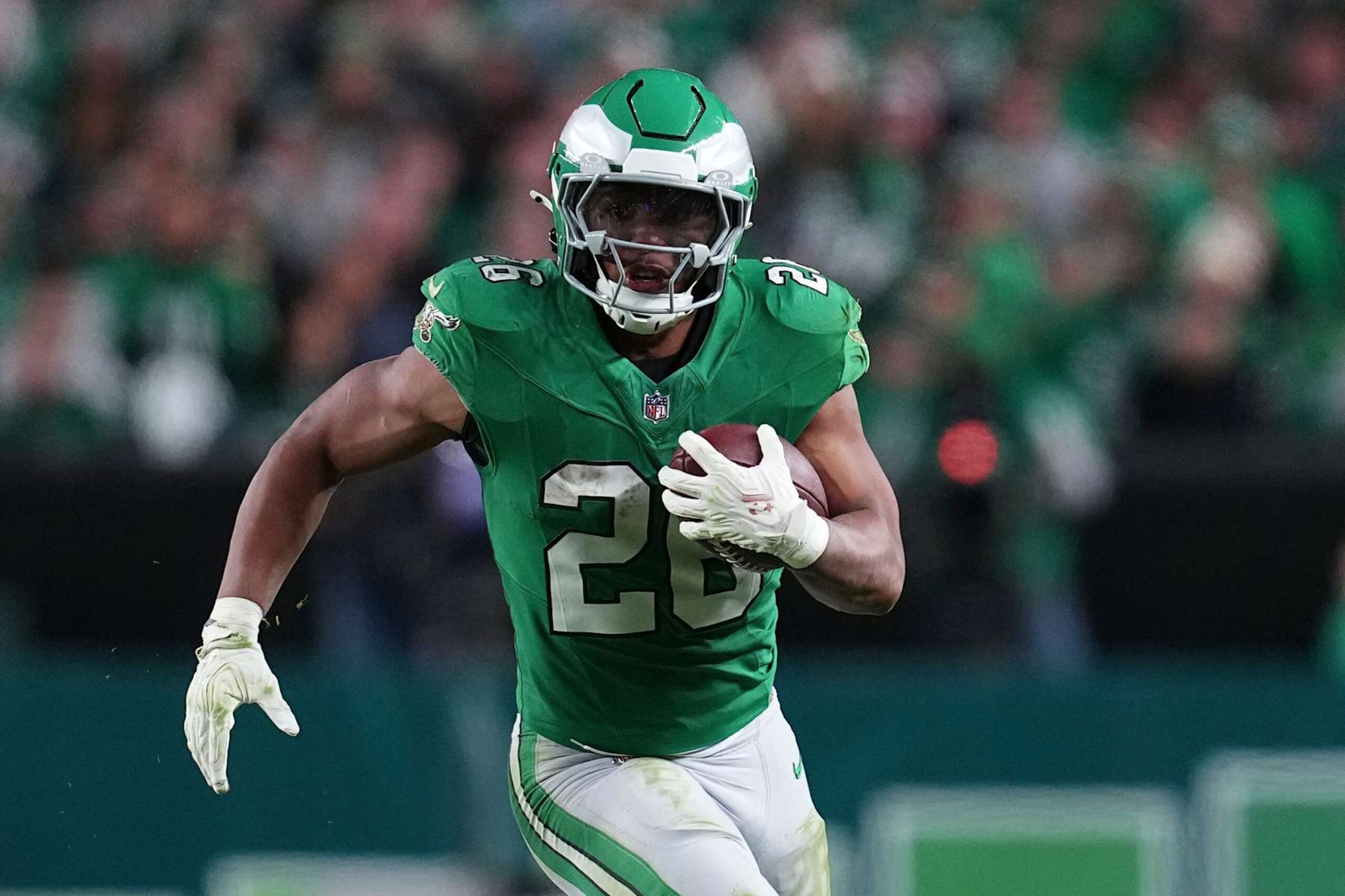 PHILADELPHIA, PENNSYLVANIA - NOVEMBER 3: Saquon Barkley #26 of the Philadelphia Eagles runs the ball against the Jacksonville Jaguars at Lincoln Financial Field on November 3, 2024 in Philadelphia, Pennsylvania. (Photo by Mitchell Leff/Getty Images)