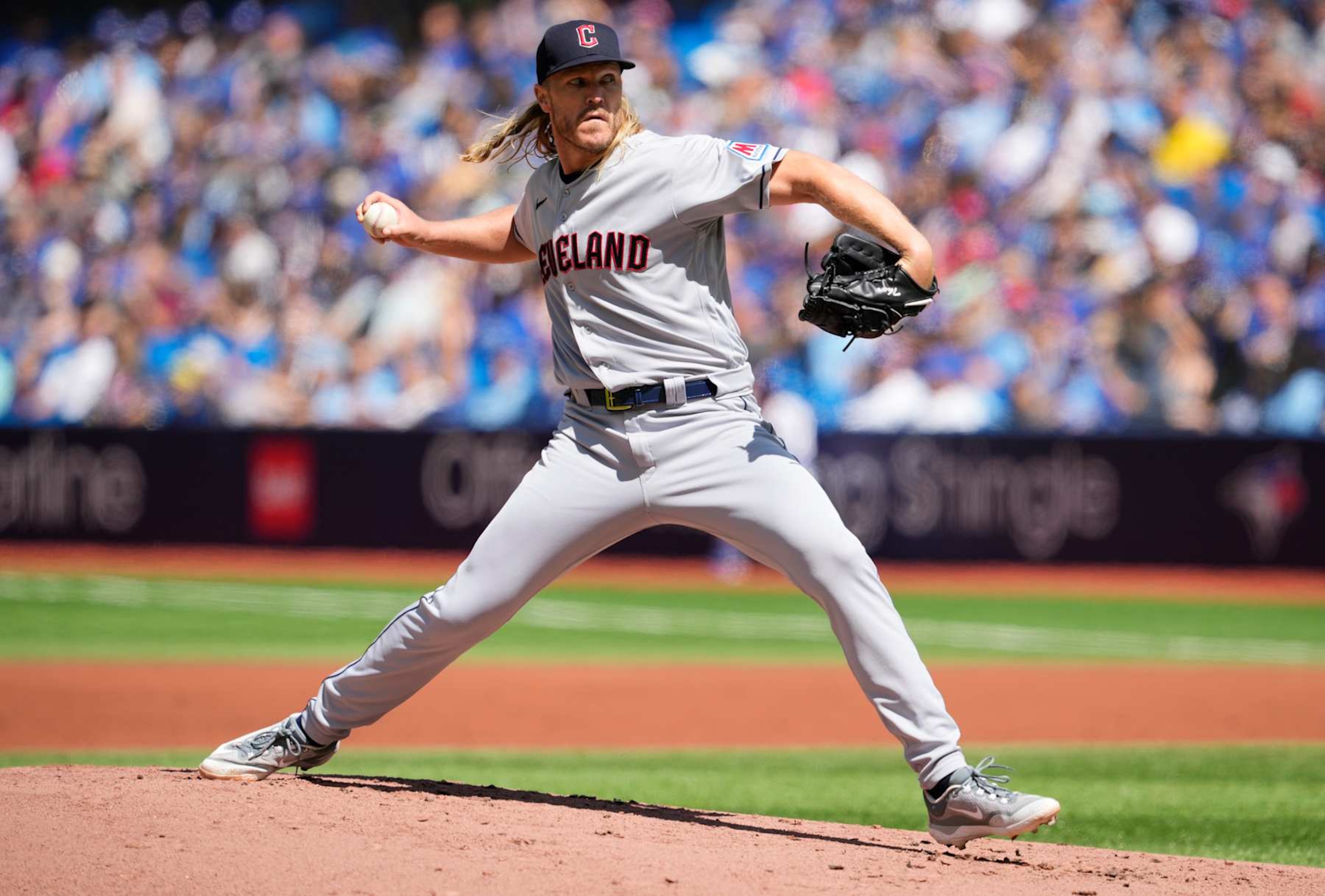 TORONTO, ON - AUGUST 27: Noah Syndergaard #34 of the Cleveland Guardians pitches to the Toronto Blue Jays during the first inning in their MLB game at the Rogers Centre on August 27, 2023 in Toronto, Ontario, Canada. (Photo by Mark Blinch/Getty Images)