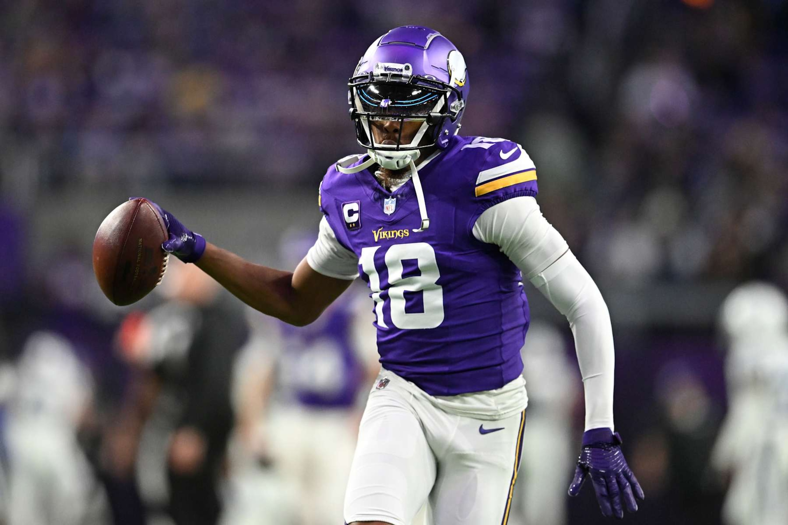 MINNEAPOLIS, MINNESOTA - NOVEMBER 03: Justin Jefferson #18 of the Minnesota Vikings warms up prior to the game against the Indianapolis Colts at U.S. Bank Stadium on November 03, 2024 in Minneapolis, Minnesota. (Photo by Stephen Maturen/Getty Images)