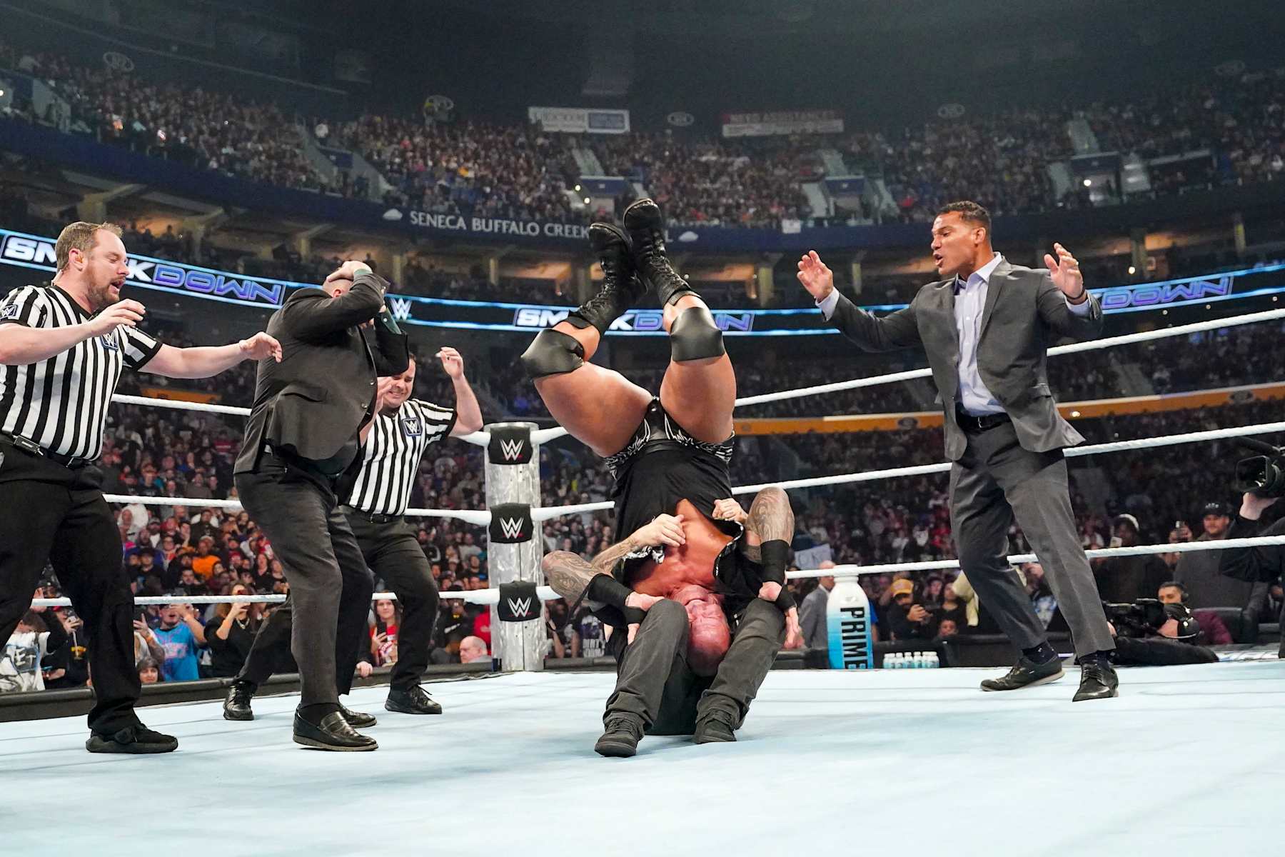 BUFFALO, NEW YORK - NOVEMBER 8: Kevin Owens uses a banned Piledriver during Friday night Smackdown at KeyBank Center on November 8, 2024 in Buffalo, New York.  (Photo by WWE/Getty Images)