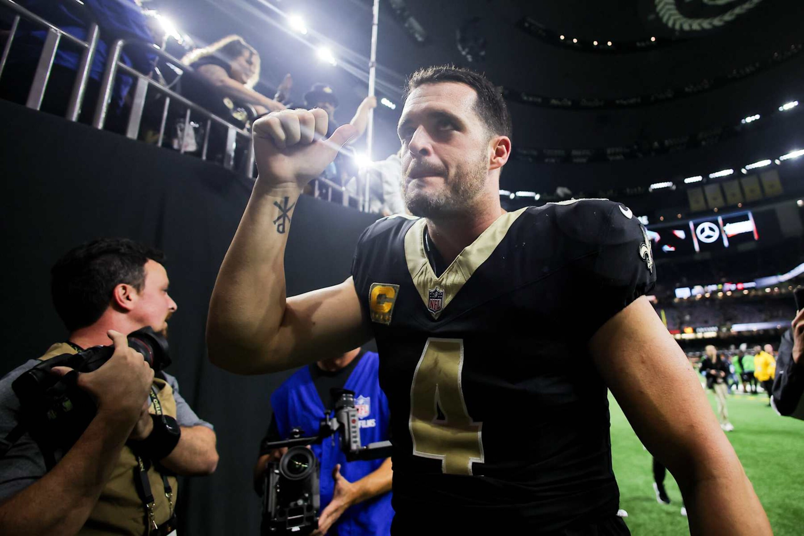 Saints QB Derek Carr Saints QB Derek Carr