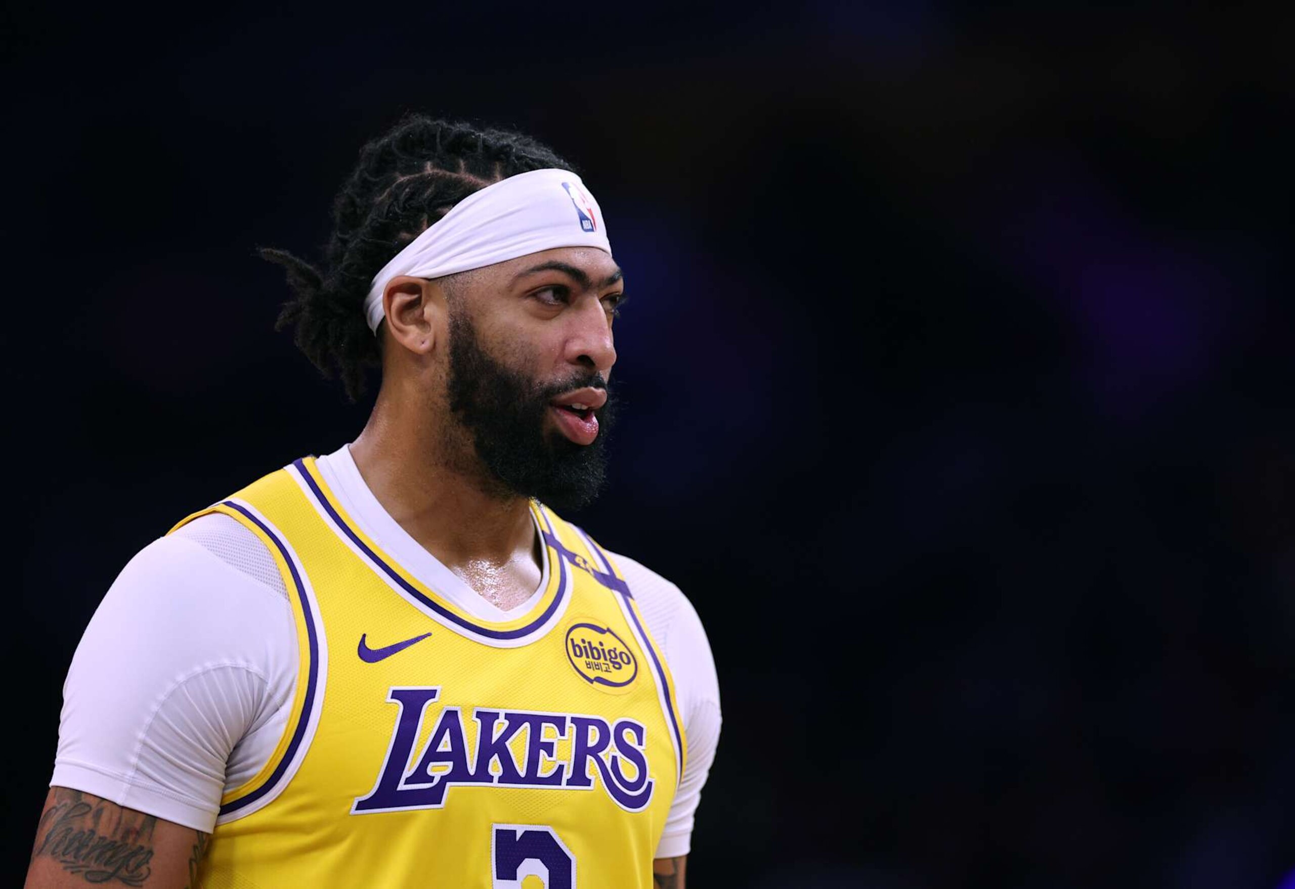 LOS ANGELES, CALIFORNIA - NOVEMBER 08: Anthony Davis #3 of the Los Angeles Lakers during a 116-106 Lakers win over the Philadelphia 76ers at Crypto.com Arena on November 08, 2024 in Los Angeles, California. (Photo by Harry How/Getty Images) NOTE TO USER: User expressly acknowledges and agrees that, by downloading and/or using this Photograph, user is consenting to the terms and conditions of the Getty Images License Agreement. (Photo by Harry How/Getty Images)