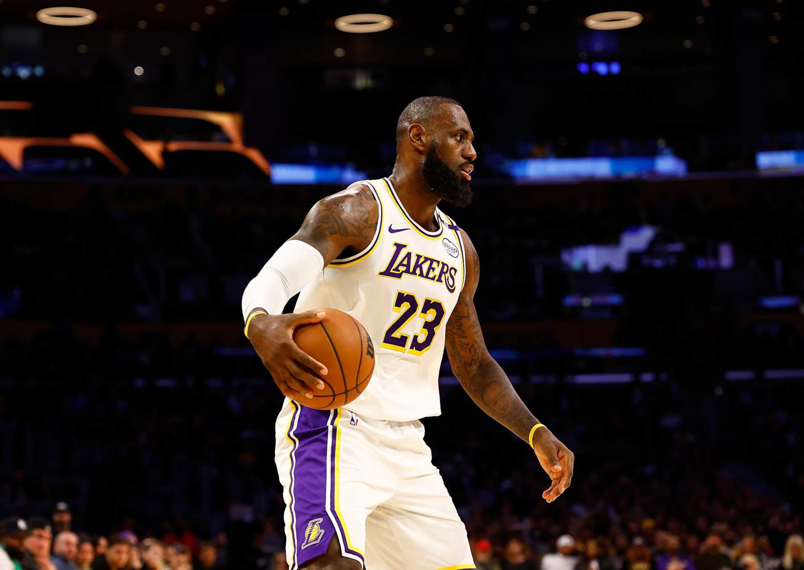 LOS ANGELES, CALIFORNIA - NOVEMBER 10:  LeBron James #23 of the Los Angeles Lakers in the second half of play against the Toronto Raptors at Crypto.com Arena on November 10, 2024 in Los Angeles, California.  NOTE TO USER: User expressly acknowledges and agrees that, by downloading and/or using this photograph, user is consenting to the terms and conditions of the Getty Images License Agreement. (Photo by Ronald Martinez/Getty Images)