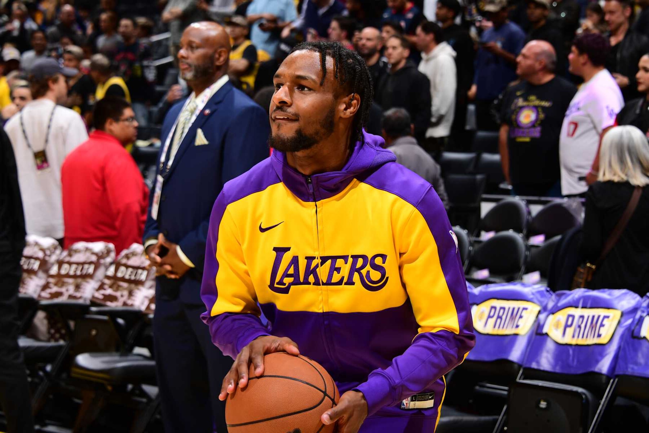 LOS ANGELES, CA - NOVEMBER 10: Bronny James #9 of the Los Angeles Lakers warms up before the game against the Toronto Raptors on November 10, 2024 at Crypto.Com Arena in Los Angeles, California. NOTE TO USER: User expressly acknowledges and agrees that, by downloading and/or using this Photograph, user is consenting to the terms and conditions of the Getty Images License Agreement. Mandatory Copyright Notice: Copyright 2024 NBAE (Photo by Adam Pantozzi/NBAE via Getty Images)