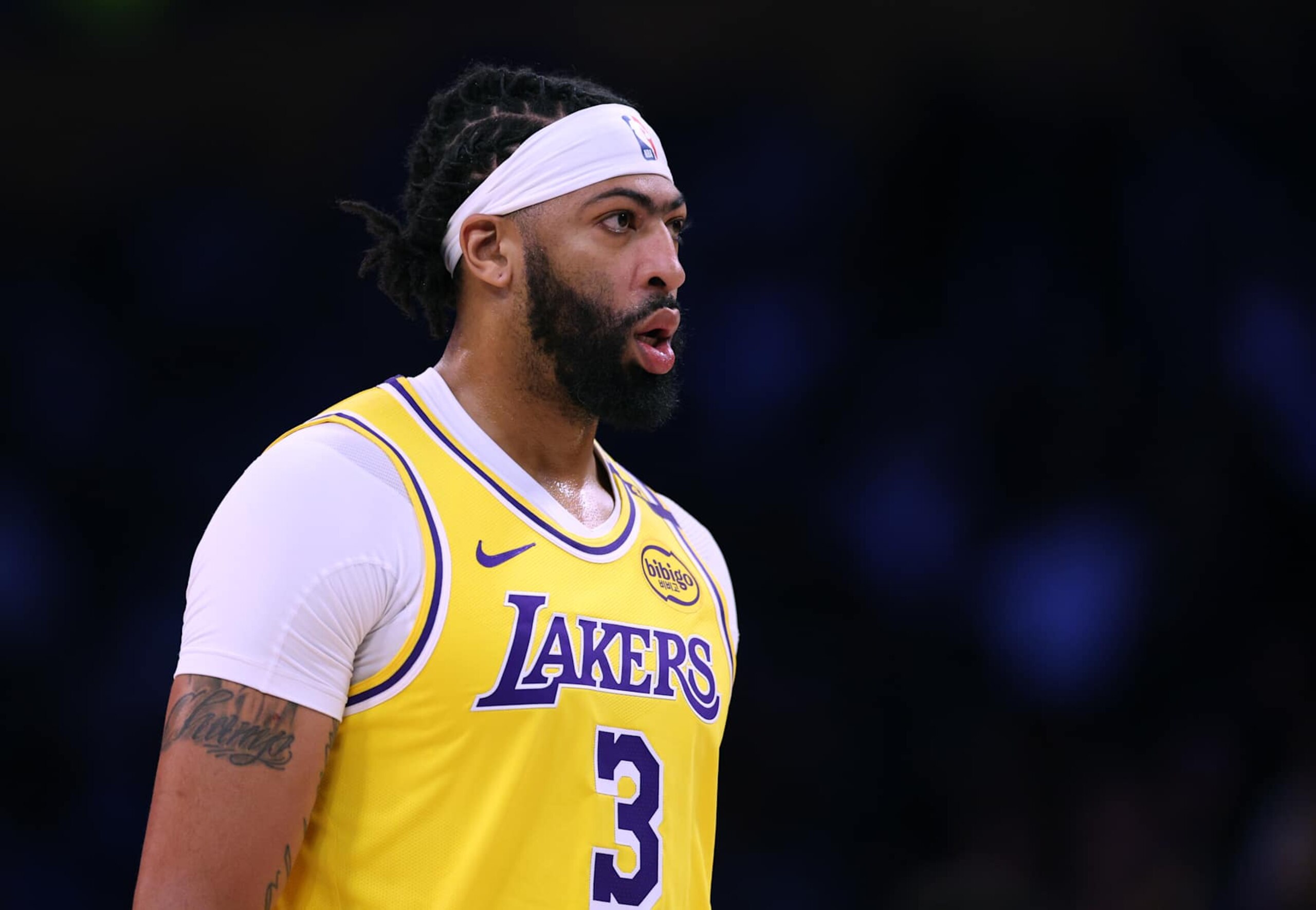 LOS ANGELES, CALIFORNIA - NOVEMBER 08: Anthony Davis #3 of the Los Angeles Lakers during a 116-106 Lakers win over the Philadelphia 76ers at Crypto.com Arena on November 08, 2024 in Los Angeles, California. (Photo by Harry How/Getty Images) NOTE TO USER: User expressly acknowledges and agrees that, by downloading and/or using this Photograph, user is consenting to the terms and conditions of the Getty Images License Agreement. (Photo by Harry How/Getty Images)