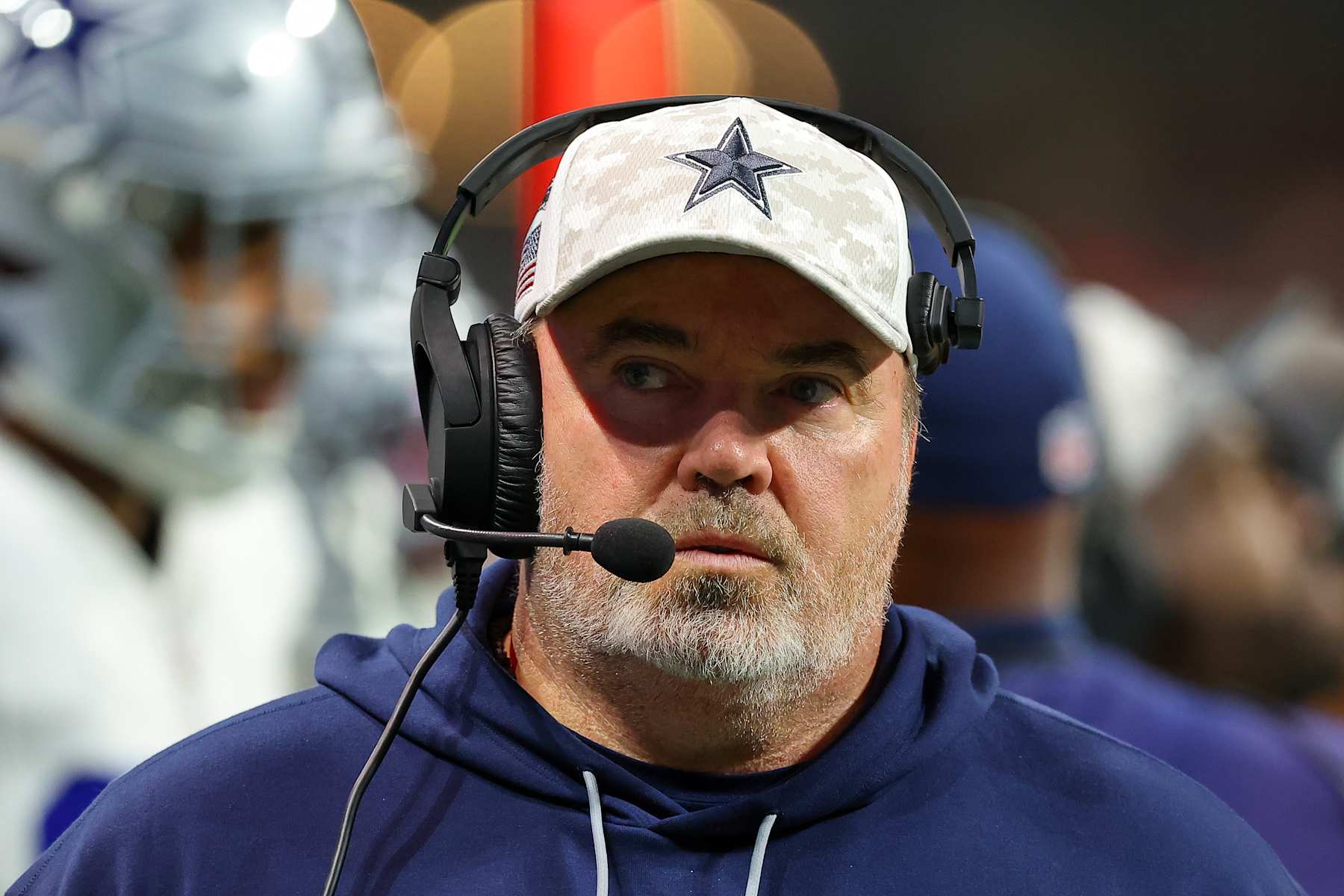 ATLANTA, GEORGIA - NOVEMBER 03: Head coach Mike McCarthy of the Dallas Cowboys looks on during the first quarter against the Atlanta Falcons at Mercedes-Benz Stadium on November 03, 2024 in Atlanta, Georgia. (Photo by Kevin C. Cox/Getty Images)