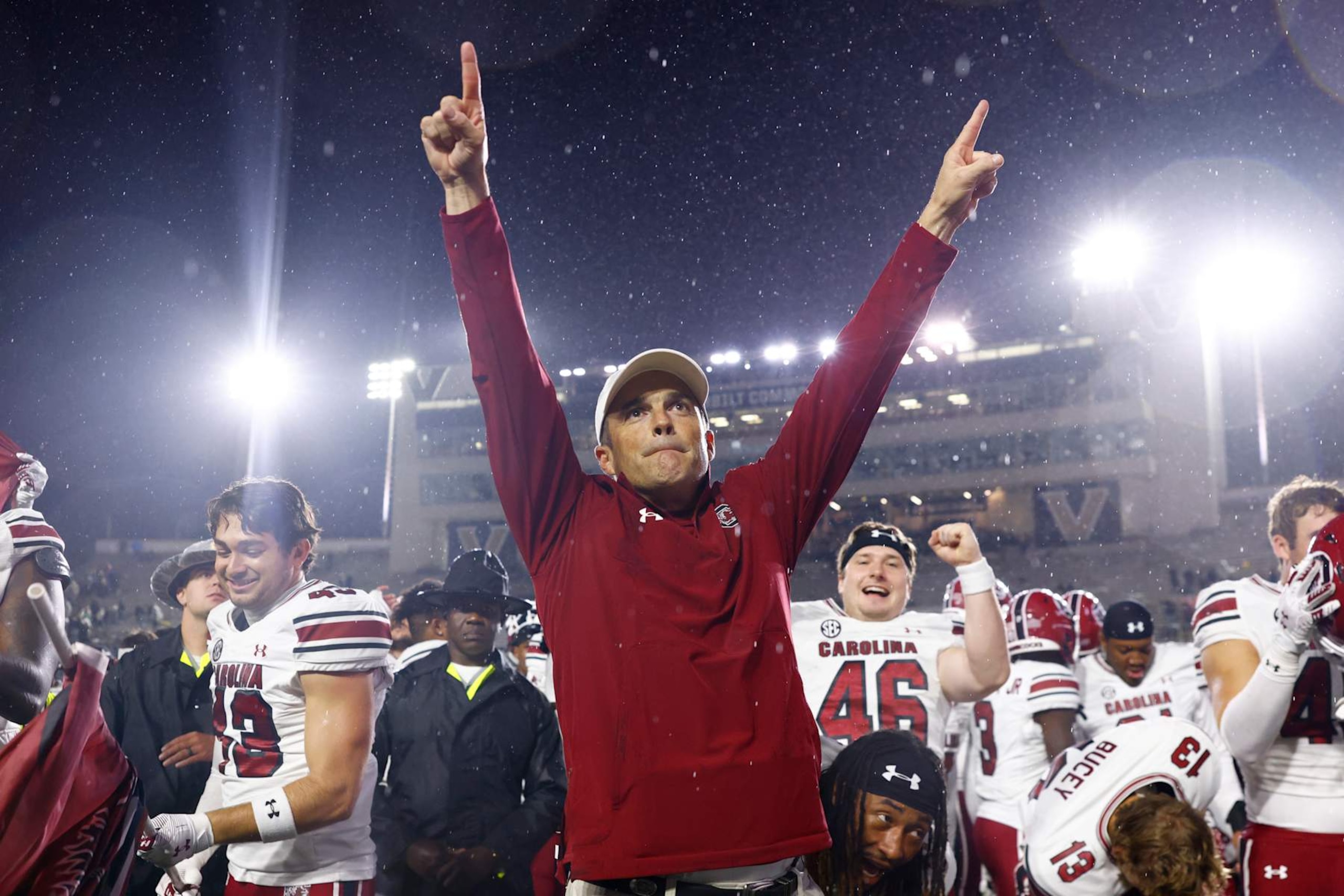 NASHVILLE, TENNESSEE - NOVEMBER 09: Head Coach Shane Beamer of the South Carolina Gamecocks celebrates after a victory against Vanderbilt at FirstBank Stadium on November 09, 2024 in Nashville, Tennessee. (Photo by Johnnie Izquierdo/Getty Images)