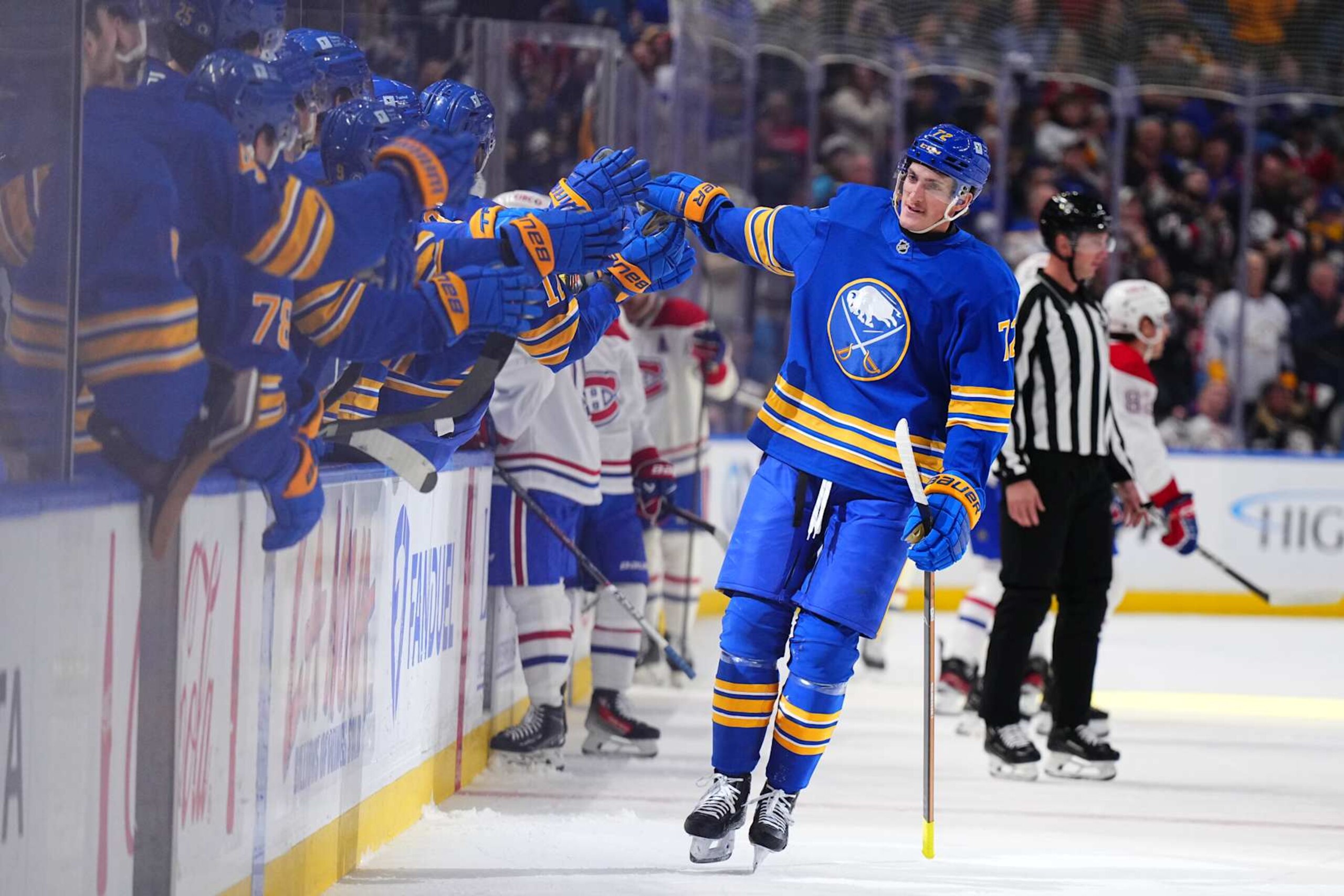 BUFFALO, NEW YORK - NOVEMBER 11: Tage Thompson #72 of the Buffalo Sabres scores a goal in the first period against the Montreal Canadiens during an NHL game on November 11, 2024 at KeyBank Center in Buffalo, New York. (Photo by Ben Ludeman/NHLI via Getty Images) BUFFALO, NEW YORK - NOVEMBER 11: Tage Thompson #72 of the Buffalo Sabres scores a goal in the first period against the Montreal Canadiens during an NHL game on November 11, 2024 at KeyBank Center in Buffalo, New York. (Photo by Ben Ludeman/NHLI via Getty Images)
