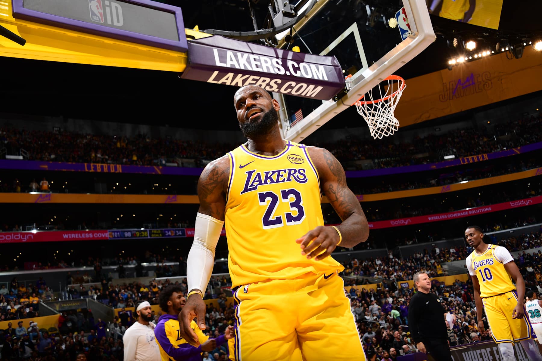 LOS ANGELES, CA - NOVEMBER 13: LeBron James #23 of the Los Angeles Lakers looks on during the game against the Memphis Grizzlies on November 13, 2024 at Crypto.Com Arena in Los Angeles, California. NOTE TO USER: User expressly acknowledges and agrees that, by downloading and/or using this Photograph, user is consenting to the terms and conditions of the Getty Images License Agreement. Mandatory Copyright Notice: Copyright 2024 NBAE (Photo by Adam Pantozzi/NBAE via Getty Images)