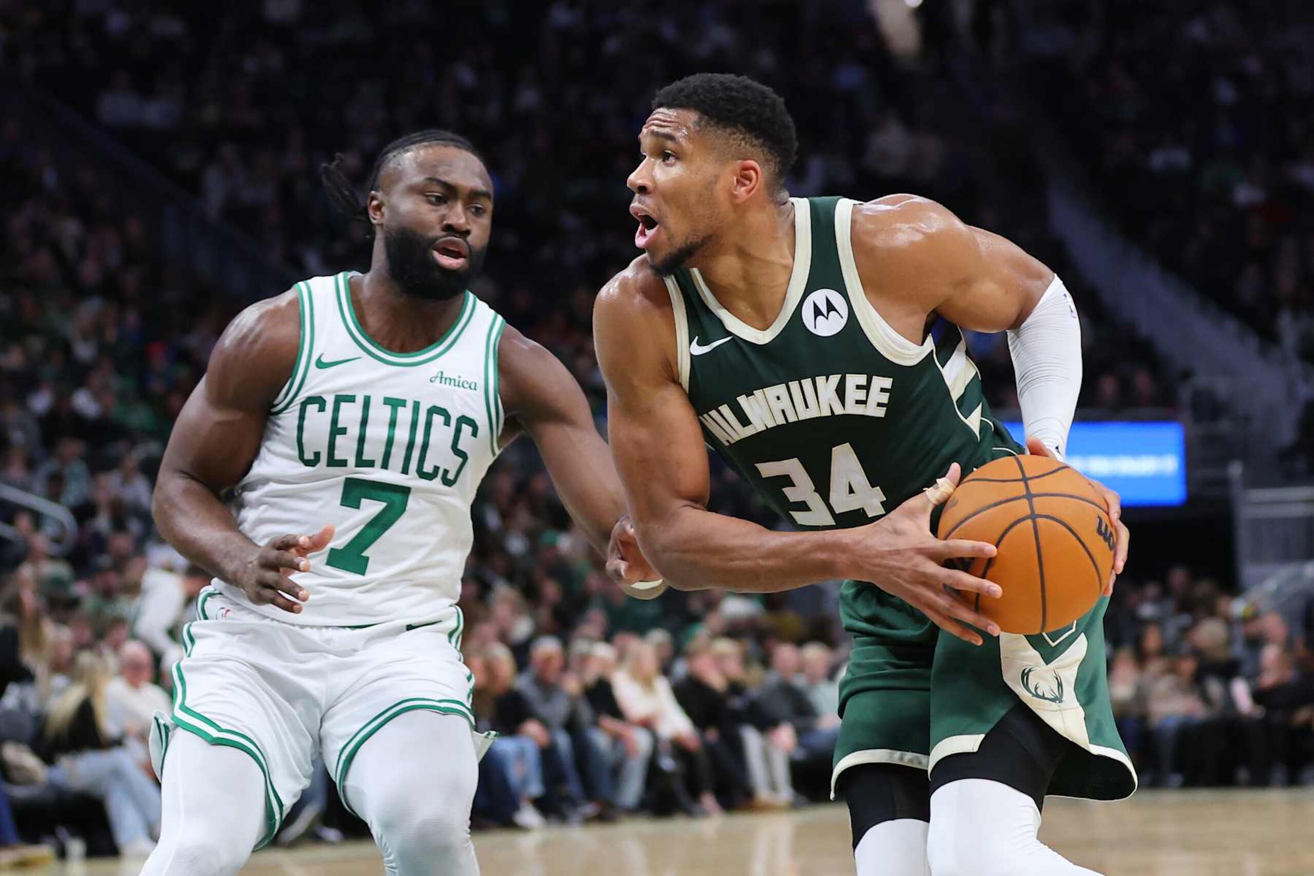 MILWAUKEE, WISCONSIN - NOVEMBER 10: Giannis Antetokounmpo #34 of the Milwaukee Bucks is defended by Jaylen Brown #7 of the Boston Celtics during a game at Fiserv Forum on November 10, 2024 in Milwaukee, Wisconsin. NOTE TO USER: User expressly acknowledges and agrees that, by downloading and or using this photograph, User is consenting to the terms and conditions of the Getty Images License Agreement. (Photo by Stacy Revere/Getty Images)