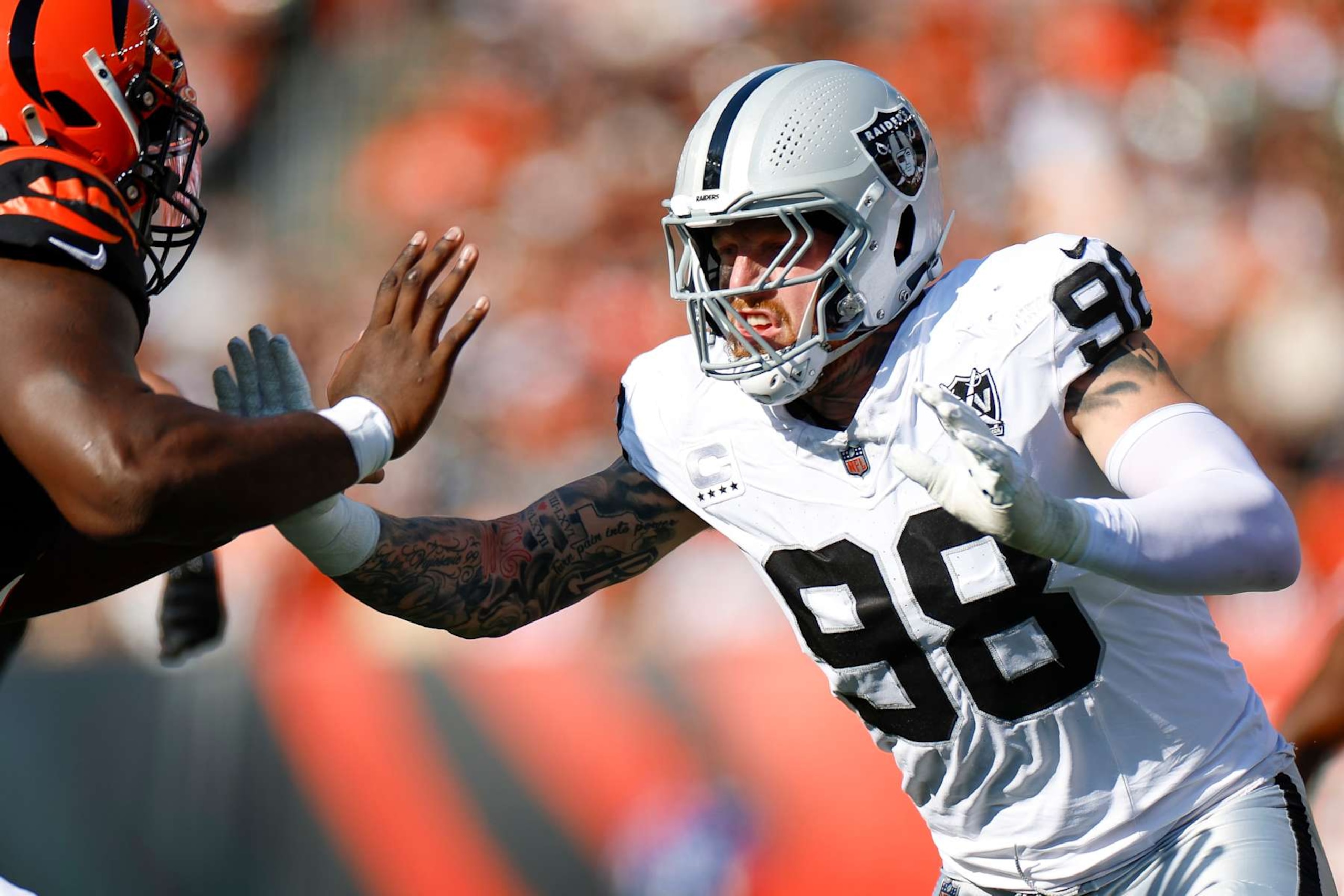 CINCINNATI, OHIO - NOVEMBER 3: Maxx Crosby #98 of the Las Vegas Raiders runs around the edge during the first half of a game against the Cincinnati Bengals at Paycor Stadium on November 3, 2024 in Cincinnati, Ohio. (Photo by Brandon Sloter/Getty Images)