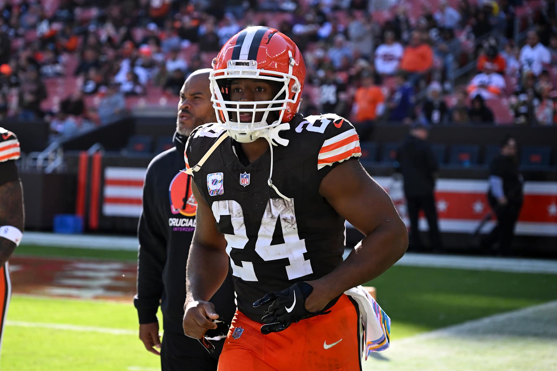 CLEVELAND, OHIO - OCTOBER 27: Nick Chubb #24 of the Cleveland Browns runs onto the field at halftime against the Baltimore Ravens at Huntington Bank Field on October 27, 2024 in Cleveland, Ohio. (Photo by Nick Cammett/Diamond Images via Getty Images)
