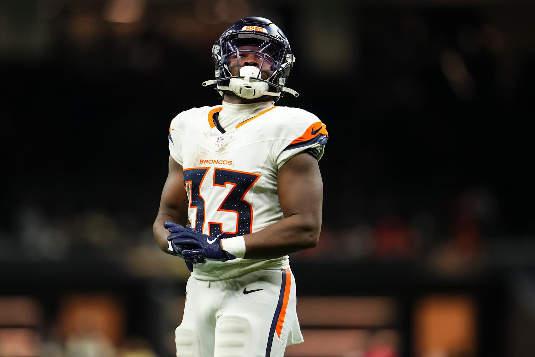 NEW ORLEANS, LA - OCTOBER 17: Javonte Williams #33 of the Denver Broncos lines up before the snap during an NFL football game against the New Orleans Saints at Caesars Superdome on October 17, 2024 in New Orleans, Louisiana. (Photo by Cooper Neill/Getty Images)