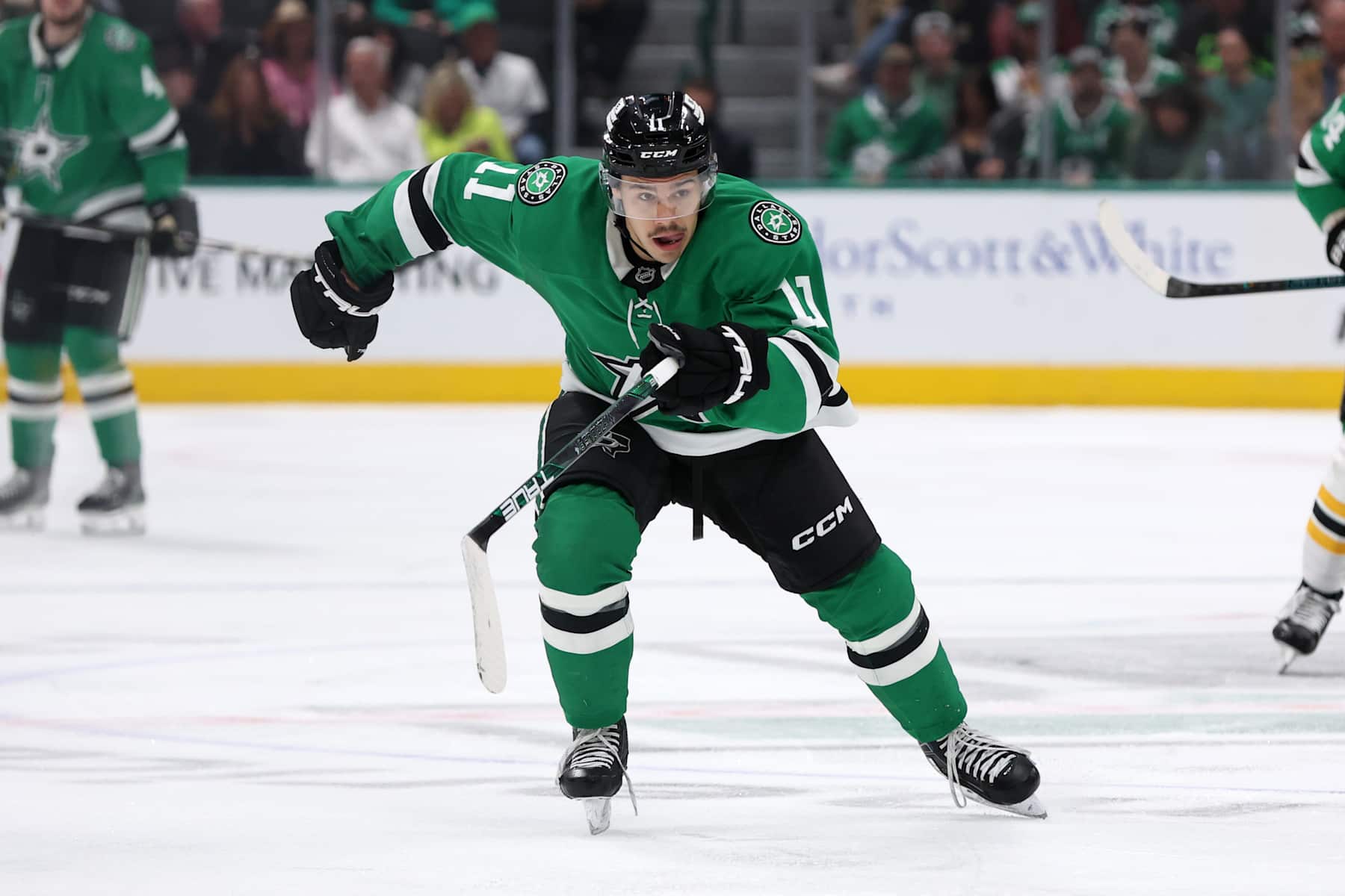 DALLAS, TEXAS - NOVEMBER 14: Logan Stankoven #11 of the Dallas Stars skates during the second period against the Boston Bruins at American Airlines Center on November 14, 2024 in Dallas, Texas. (Photo by Sam Hodde/Getty Images)