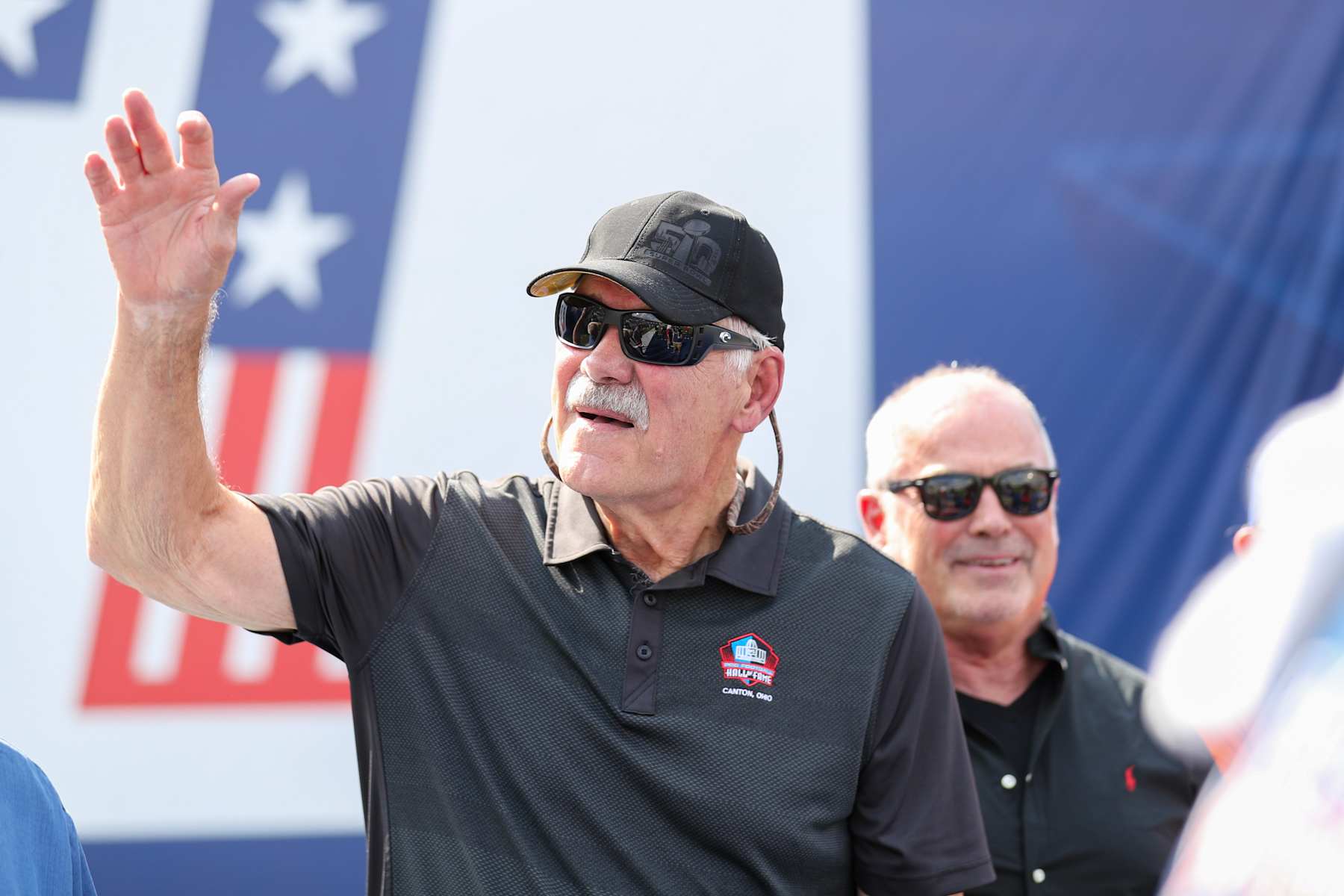 MEMPHIS, TENNESSEE - JUNE 17: NFL Hall of Famer and owner of the Jacksonsville Bulls Larry Csonka waves to the crowd during a game between the Memphis Showboats and the Birmingham Stallions at Simmons Bank Liberty Stadium on June 17, 2023 in Memphis, Tennessee. (Photo by Justin Ford/USFL/Getty Images for USFL)