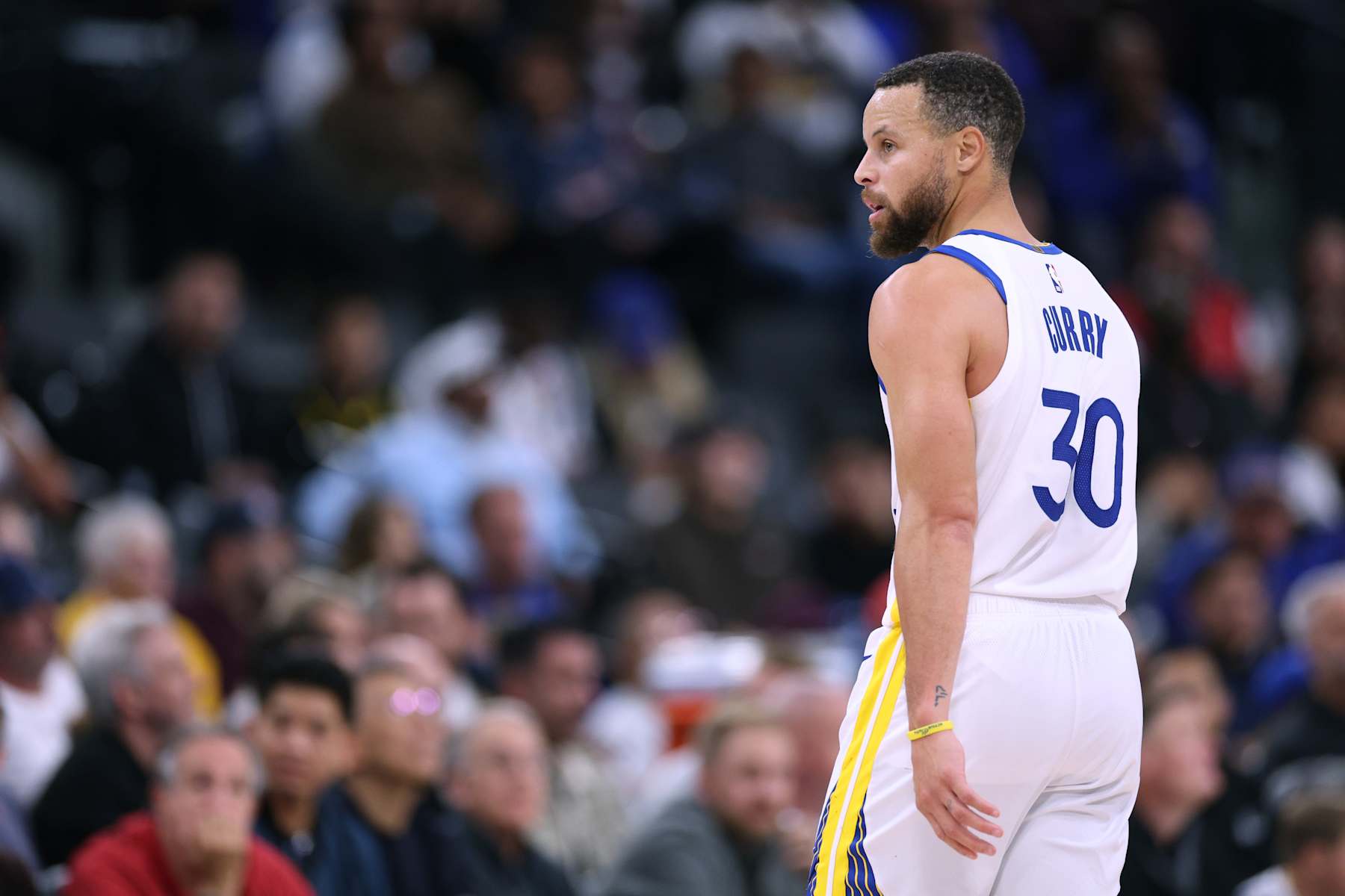 INGLEWOOD, CALIFORNIA - NOVEMBER 18: Stephen Curry #30 of the Golden State Warriors looks on during a 102-99 loss against the LA Clippers at Intuit Dome on November 18, 2024 in Inglewood, California. (Photo by Harry How/Getty Images) NOTE TO USER: User expressly acknowledges and agrees that, by downloading and or using this photograph, User is consenting to the terms and conditions of the Getty Images License Agreement.  (Photo by Harry How/Getty Images)