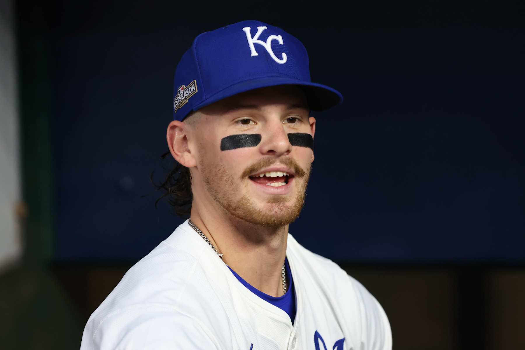 KANSAS CITY, MO - OCTOBER 10: Kansas City Royals shortstop Bobby Witt Jr. (7) smiles in the dugout before game 4 of the ALDS between the New York Yankees and Kansas City Royals on October 10, 2024 at Kauffman Stadium in Kansas City, MO. (Photo by Scott Winters/Icon Sportswire via Getty Images) KANSAS CITY, MO - OCTOBER 10: Kansas City Royals shortstop Bobby Witt Jr. (7) smiles in the dugout before game 4 of the ALDS between the New York Yankees and Kansas City Royals on October 10, 2024 at Kauffman Stadium in Kansas City, MO. (Photo by Scott Winters/Icon Sportswire via Getty Images)