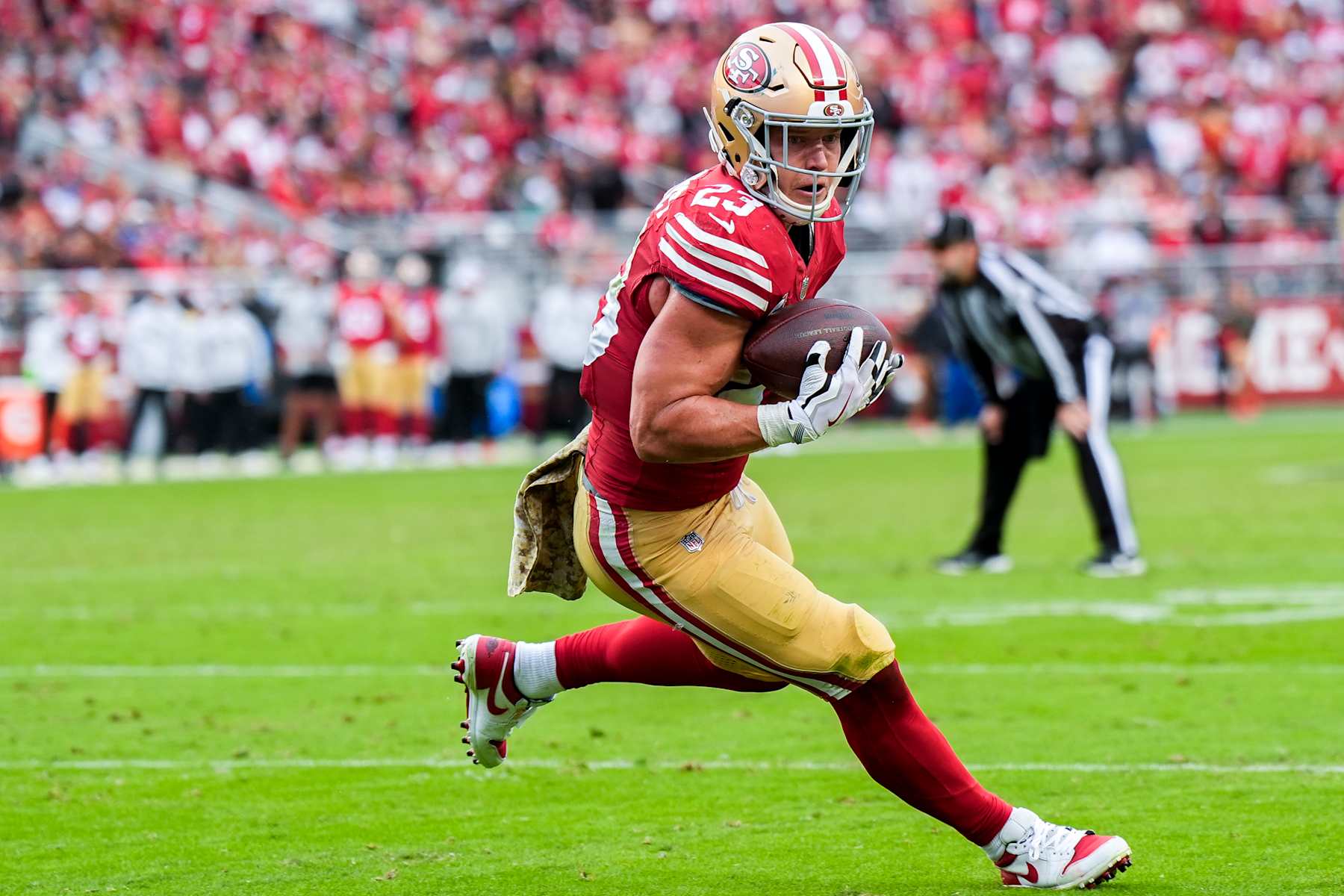 49ers RB Christian McCaffrey