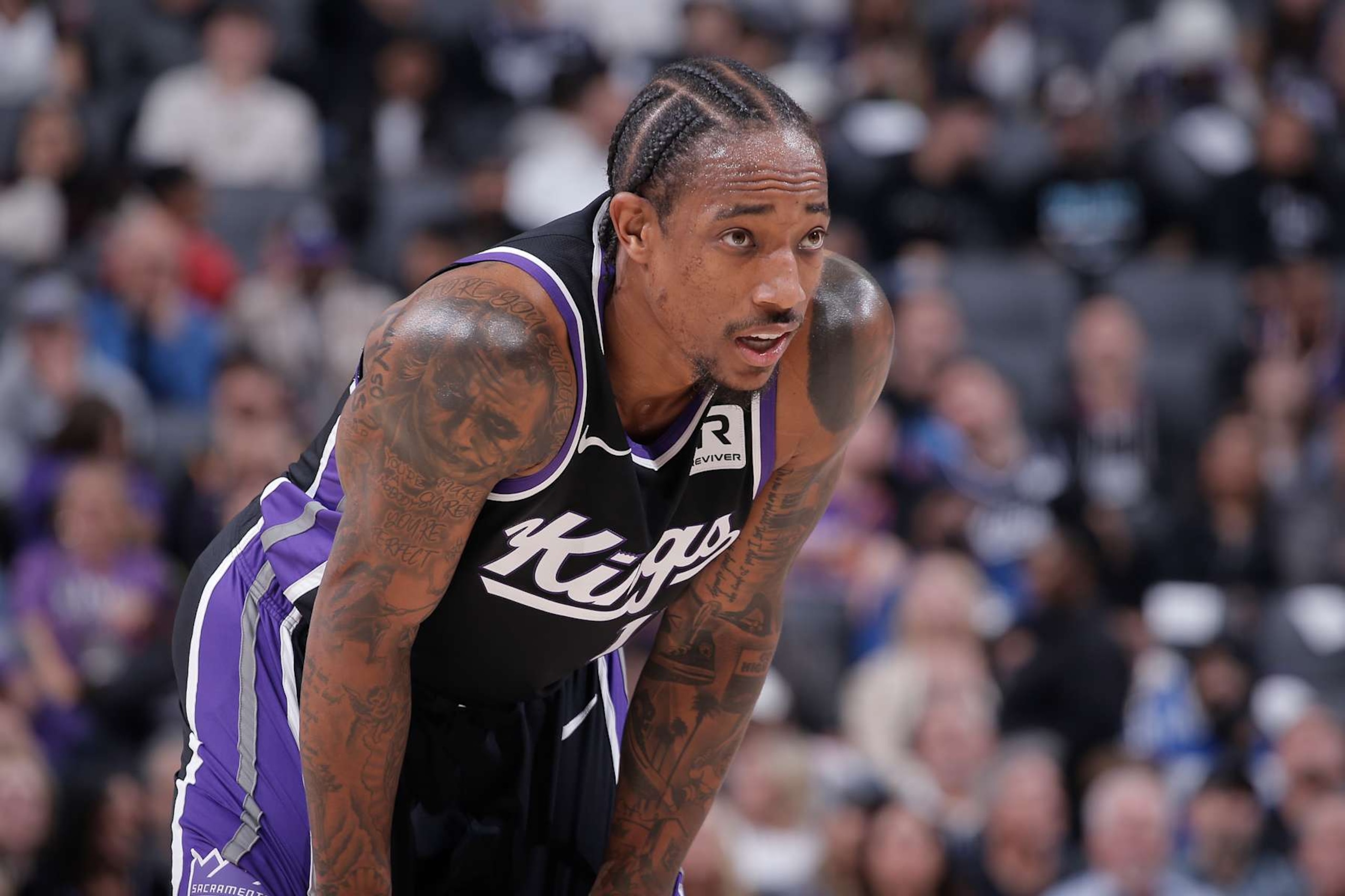 SACRAMENTO, CA - NOVEMBER 13: DeMar DeRozan #10 of the Sacramento Kings looks on during the game against the Phoenix Suns on November 13, 2024 at Golden 1 Center in Sacramento, California. NOTE TO USER: User expressly acknowledges and agrees that, by downloading and or using this photograph, User is consenting to the terms and conditions of the Getty Images Agreement. Mandatory Copyright Notice: Copyright 2024 NBAE (Photo by Rocky Widner/NBAE via Getty Images)