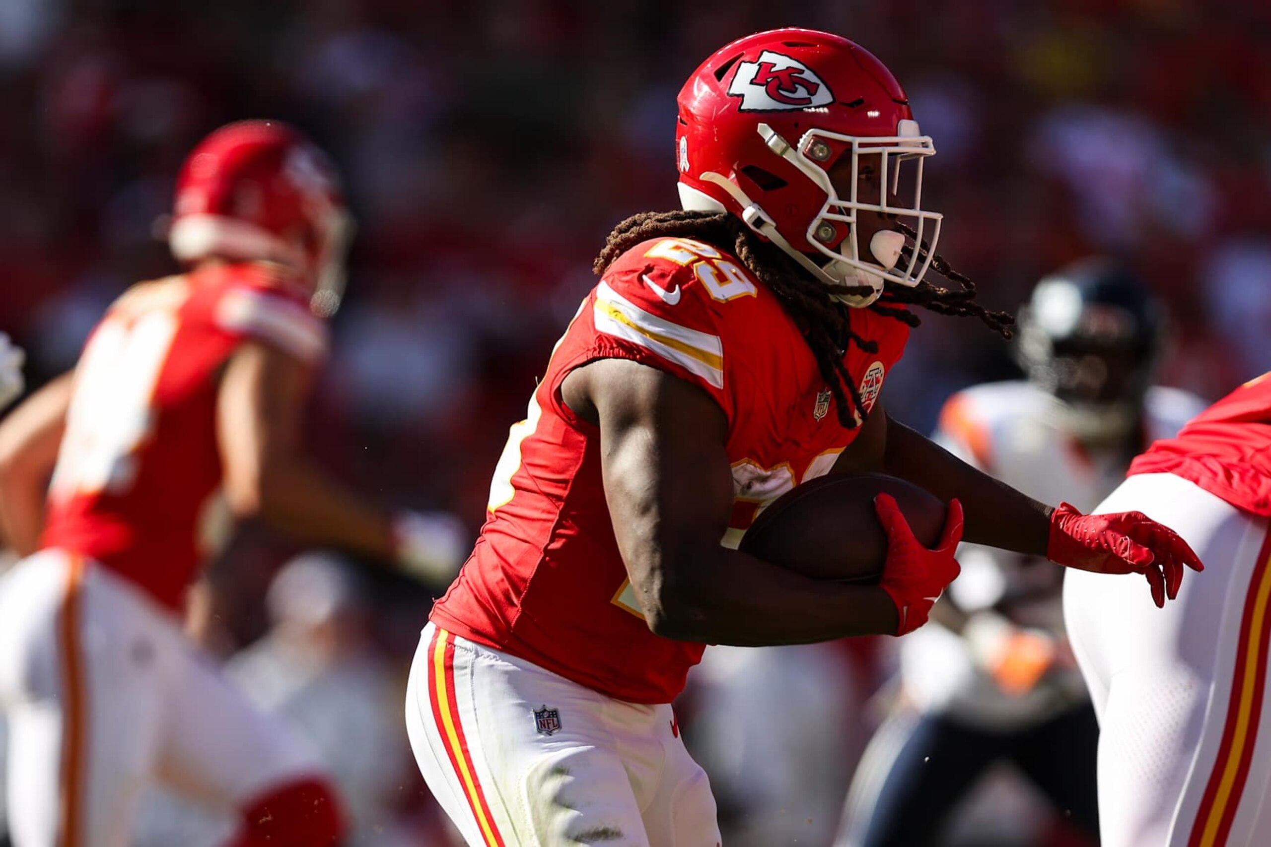 KANSAS CITY, MISSOURI - NOVEMBER 10: Kareem Hunt #29 of the Kansas City Chiefs runs the ball during an NFL football game against the Denver Broncos at GEHA Field at Arrowhead Stadium on November 10, 2024 in Kansas City, Missouri. (Photo by Perry Knotts/Getty Images)