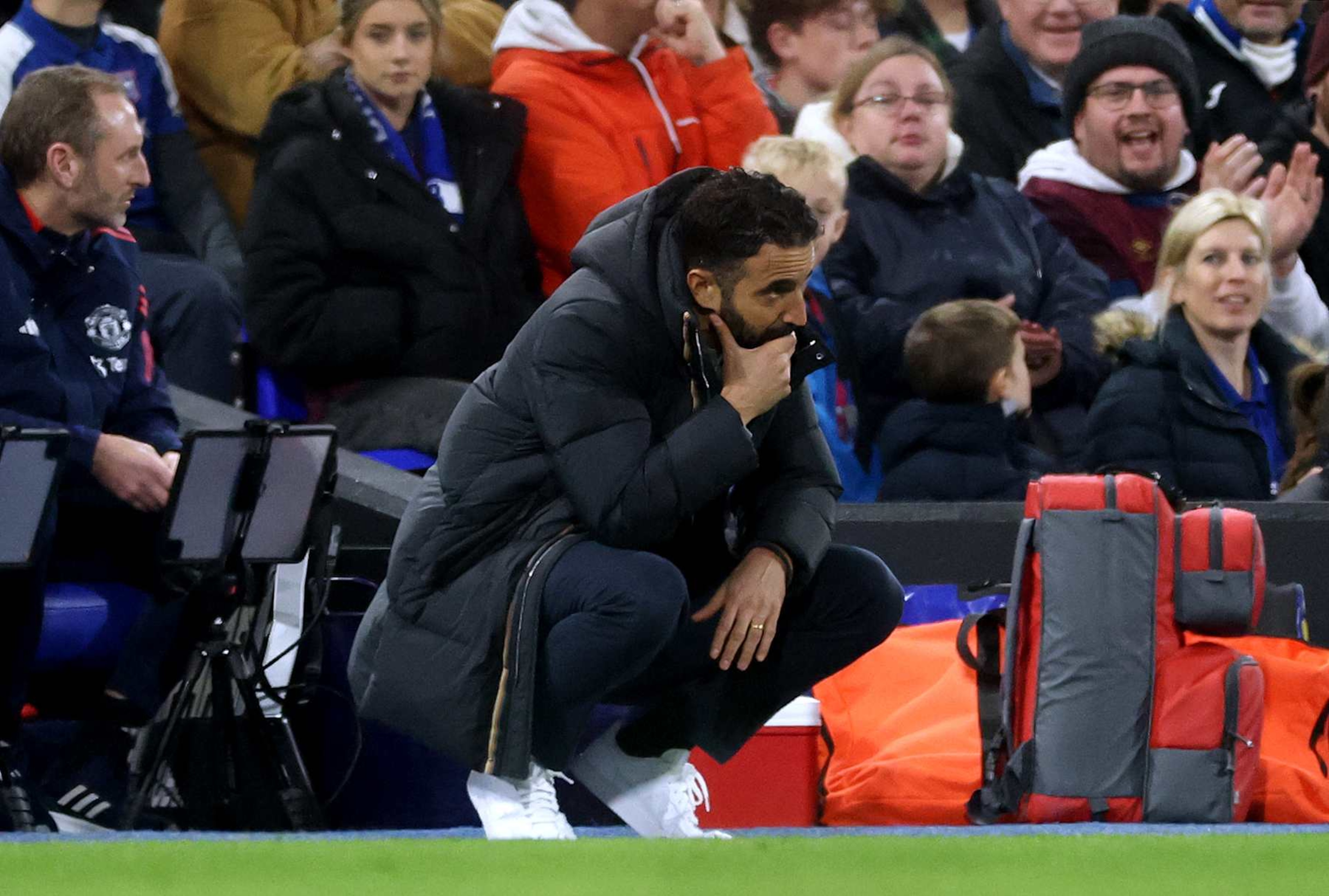 IPSWICH, ENGLAND - NOVEMBER 24: Ruben Amorim, Head Coach of Manchester United, looks on during the Premier League match between Ipswich Town FC and Manchester United FC at Portman Road on November 24, 2024 in Ipswich, England. (Photo by Richard Pelham/Getty Images) IPSWICH, ENGLAND - NOVEMBER 24: Ruben Amorim, Head Coach of Manchester United, looks on during the Premier League match between Ipswich Town FC and Manchester United FC at Portman Road on November 24, 2024 in Ipswich, England. (Photo by Richard Pelham/Getty Images)