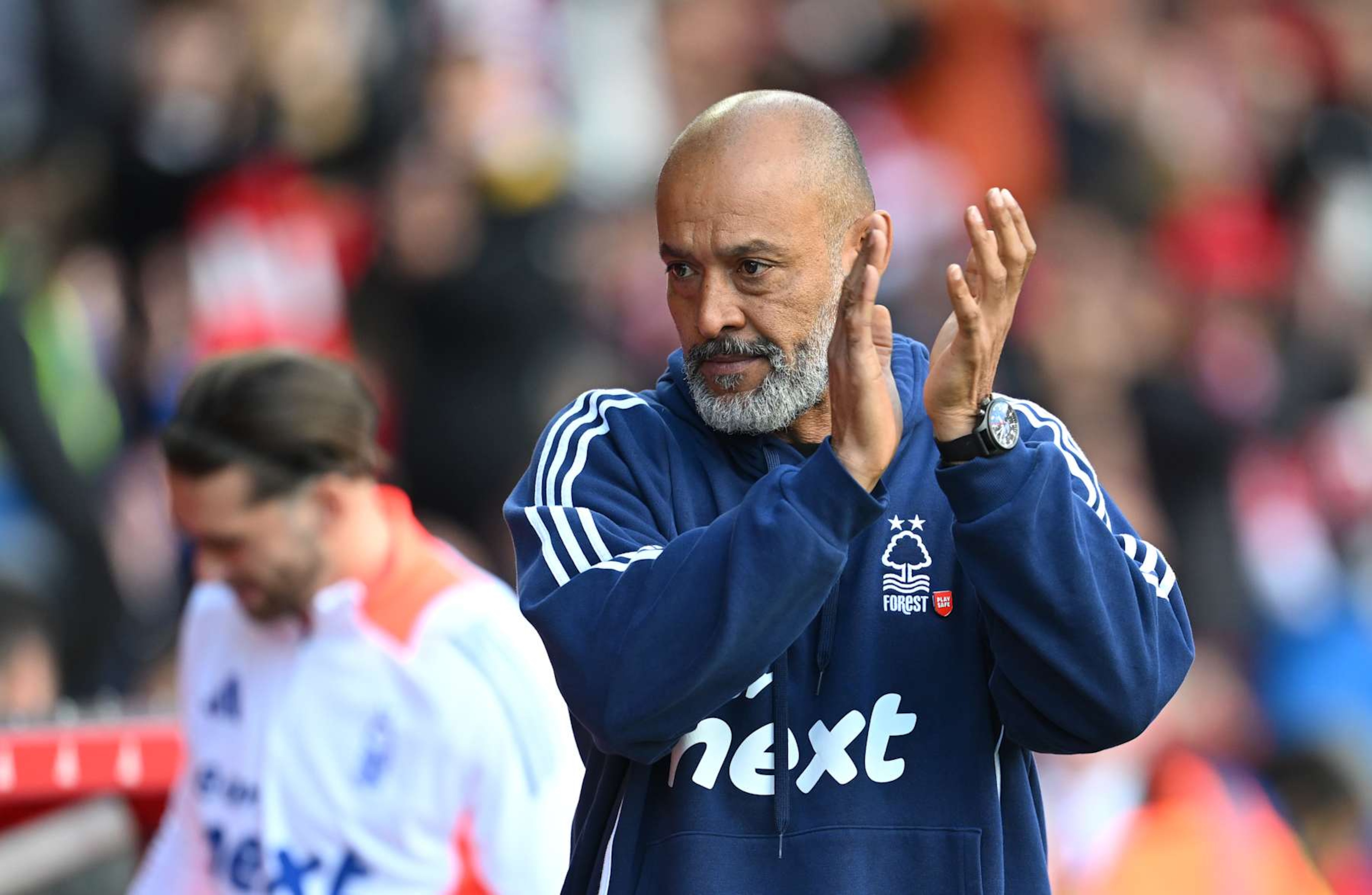 NOTTINGHAM, ENGLAND - SEPTEMBER 28: Nuno Espirito Santo, Manager of Nottingham Forest, applauds the fans prior to the Premier League match between Nottingham Forest FC and Fulham FC at City Ground on September 28, 2024 in Nottingham, England. (Photo by Michael Regan/Getty Images) NOTTINGHAM, ENGLAND - SEPTEMBER 28: Nuno Espirito Santo, Manager of Nottingham Forest, applauds the fans prior to the Premier League match between Nottingham Forest FC and Fulham FC at City Ground on September 28, 2024 in Nottingham, England. (Photo by Michael Regan/Getty Images)